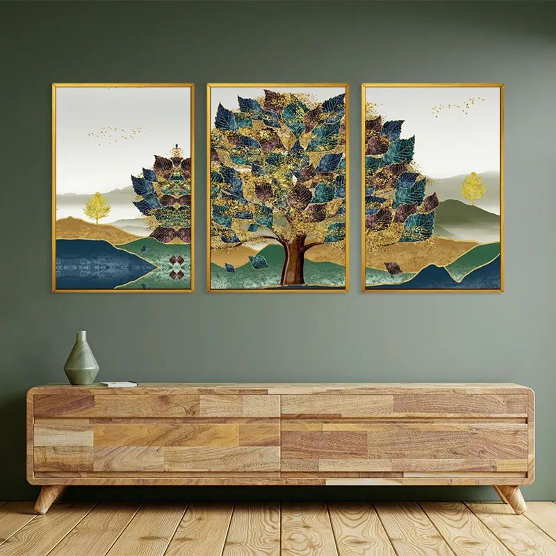 Bluend Red Tree mockup 2