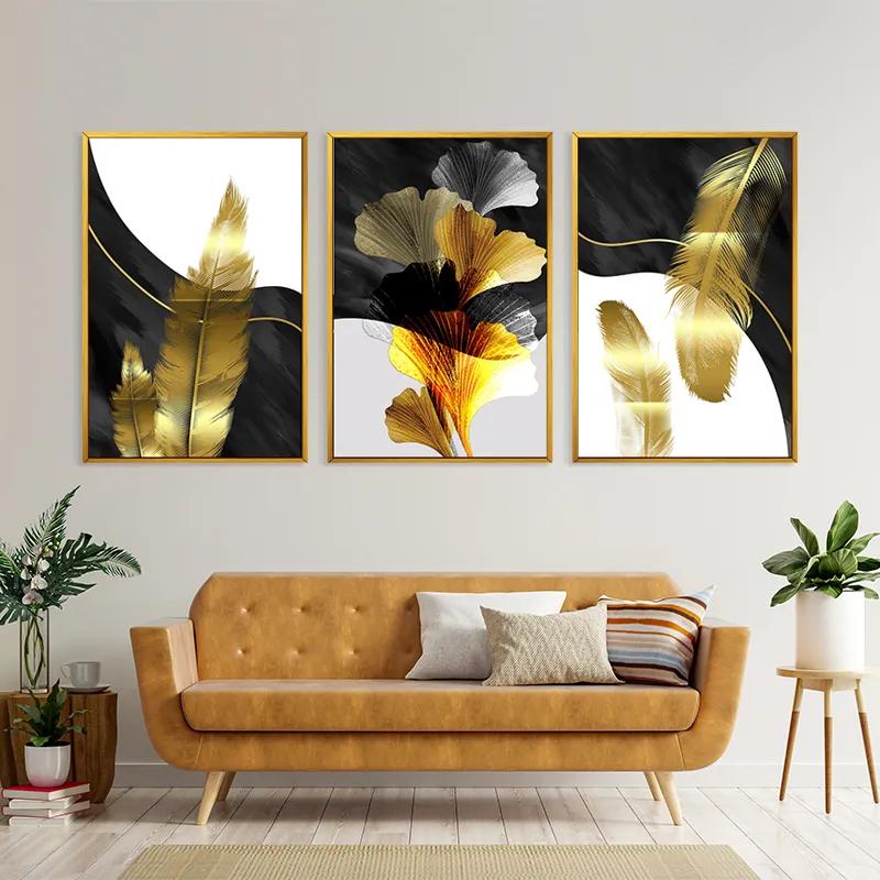 Картина на многоплатна основа Golden Feathers mockup 4