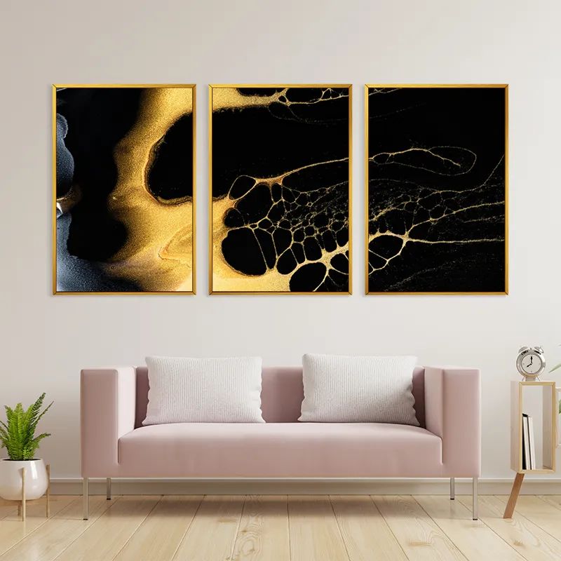Gold Liquid mockup 3