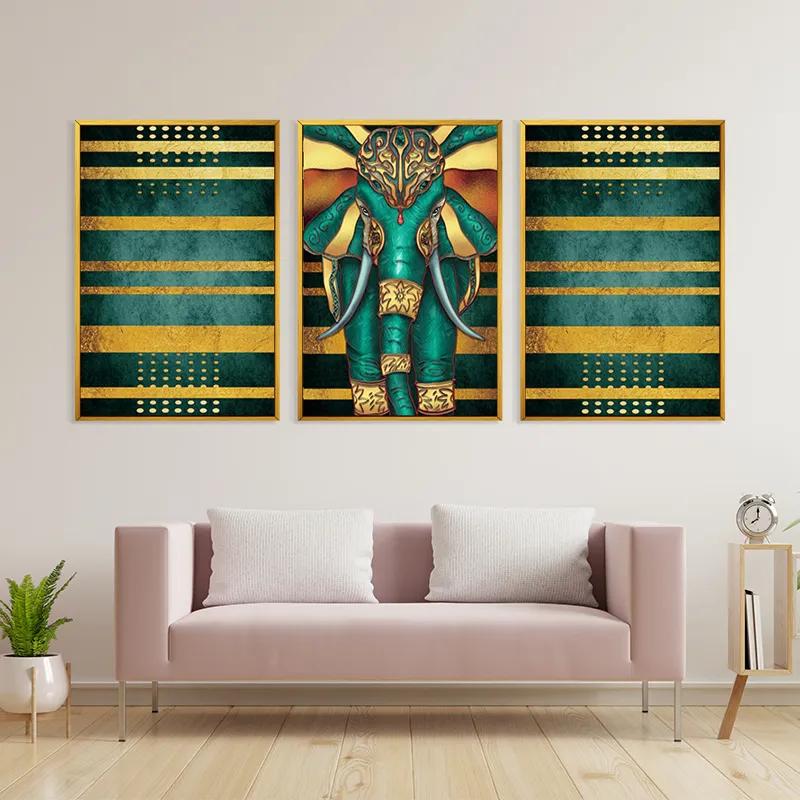 Картина на многоплатна основа Bluend Gold Elephant mockup 3