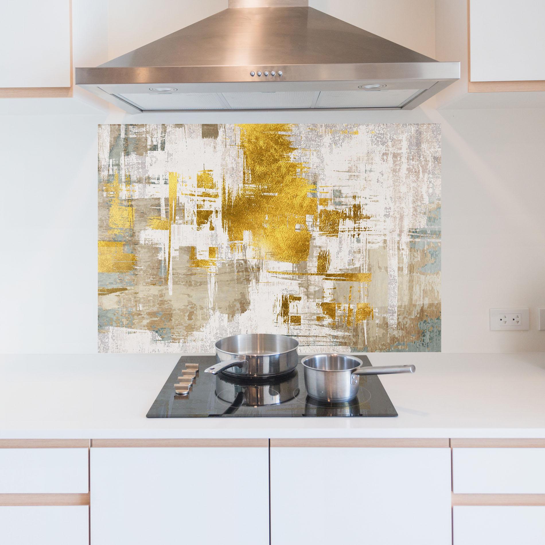 Стъклен панел за кухня Gold And White Brush mockup 5