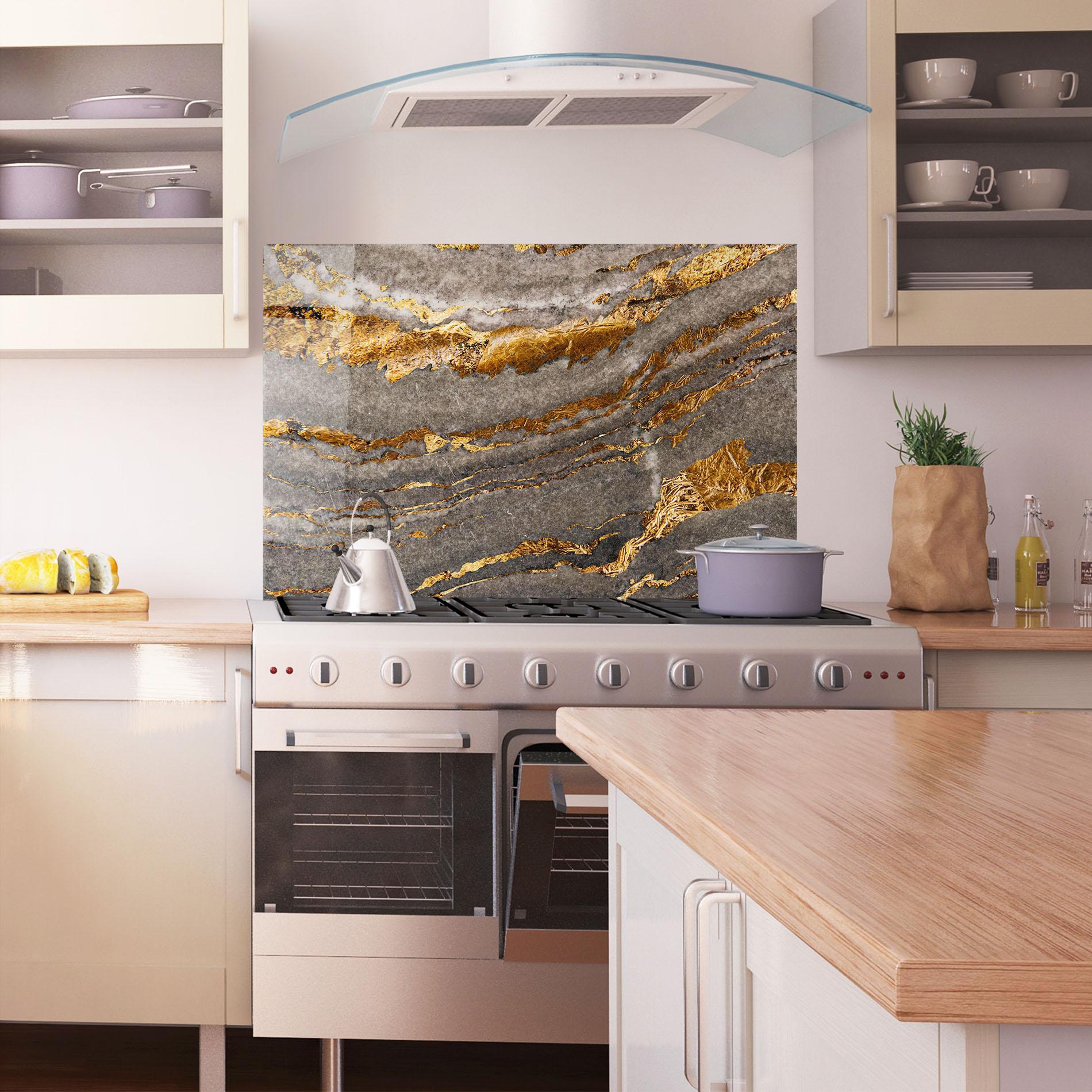 Стъклен панел за кухня Gold Paper Marble mockup 1