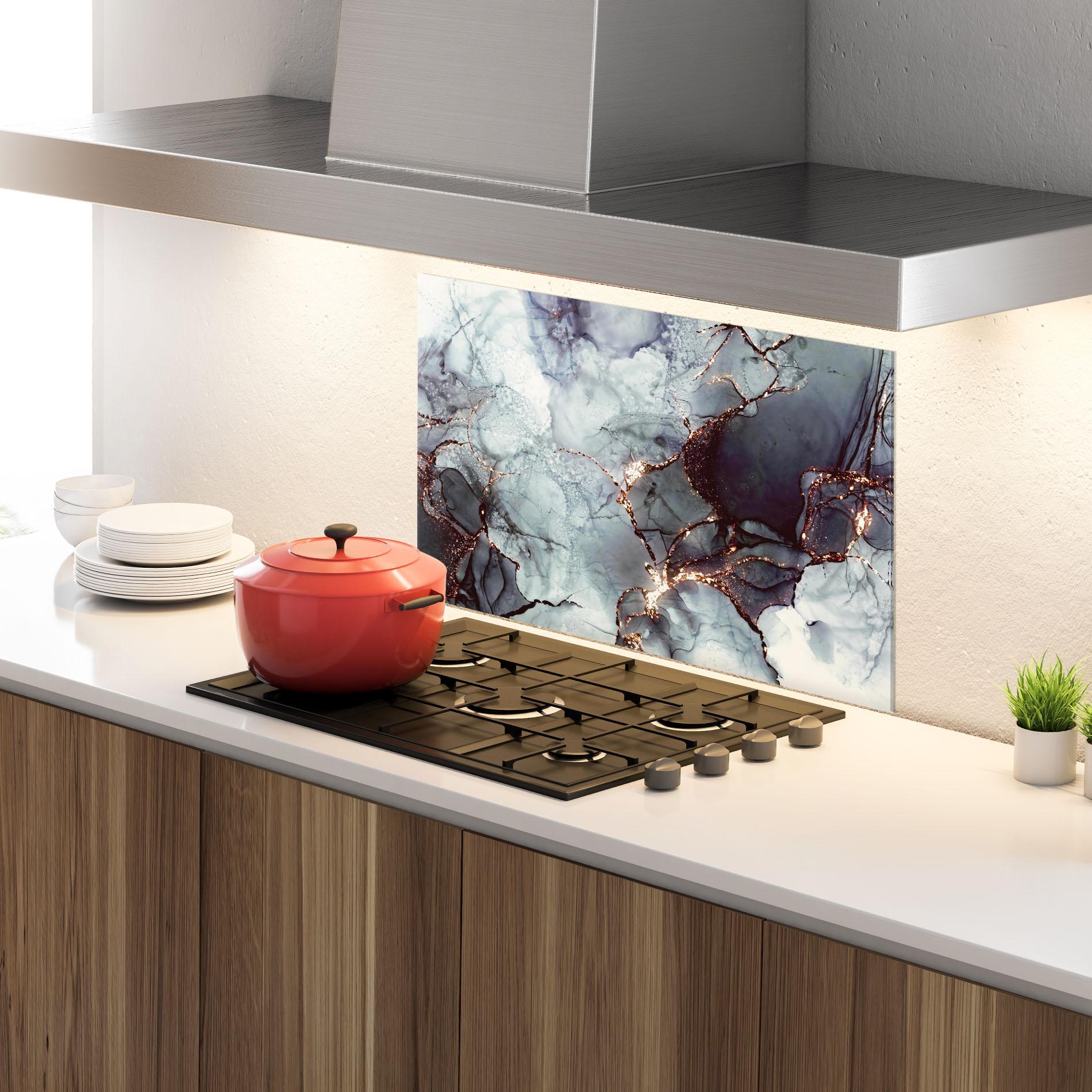 Стъклен панел за кухня Abstract Gold Path mockup 4