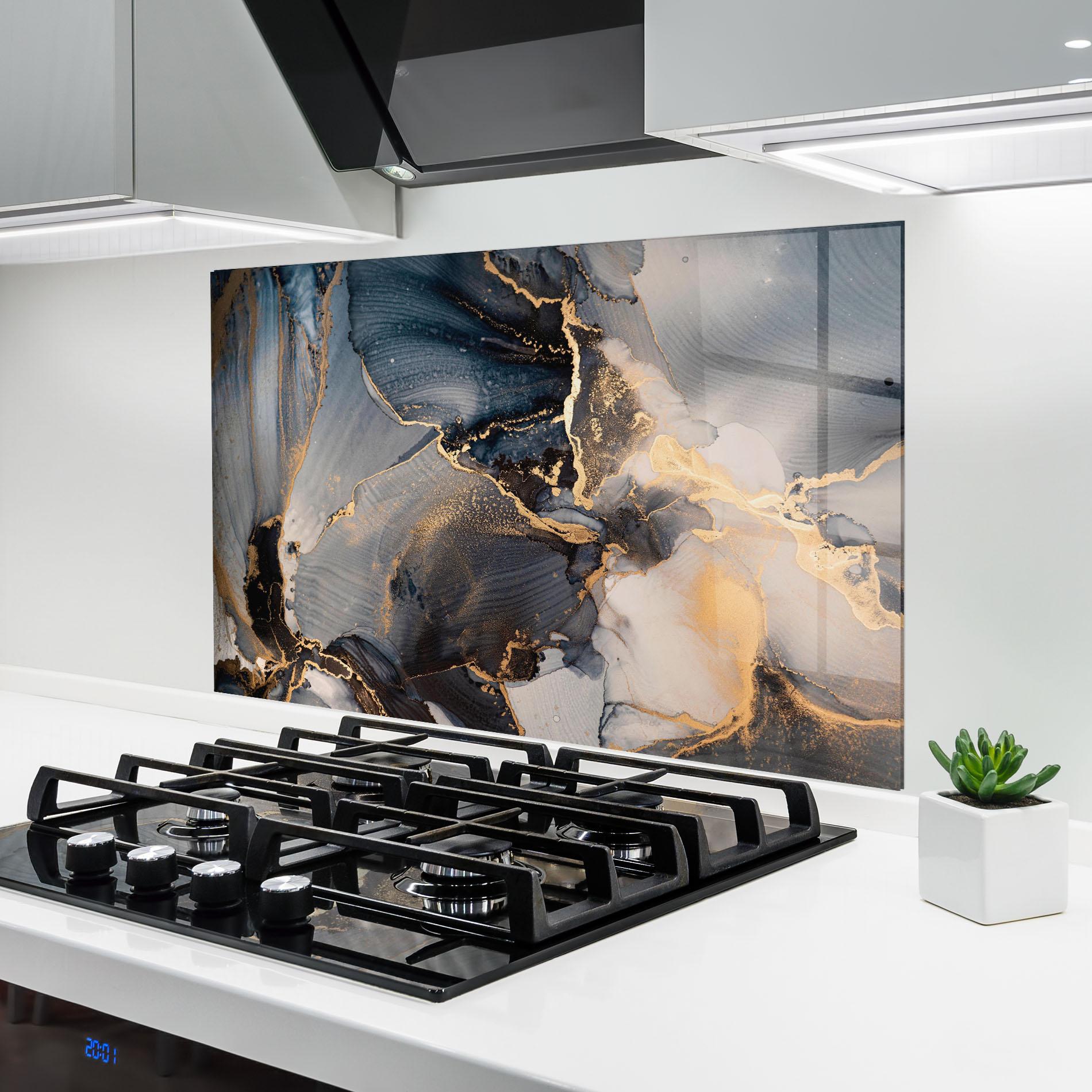 Стъклен панел за кухня Golden Abstract Marble mockup 6