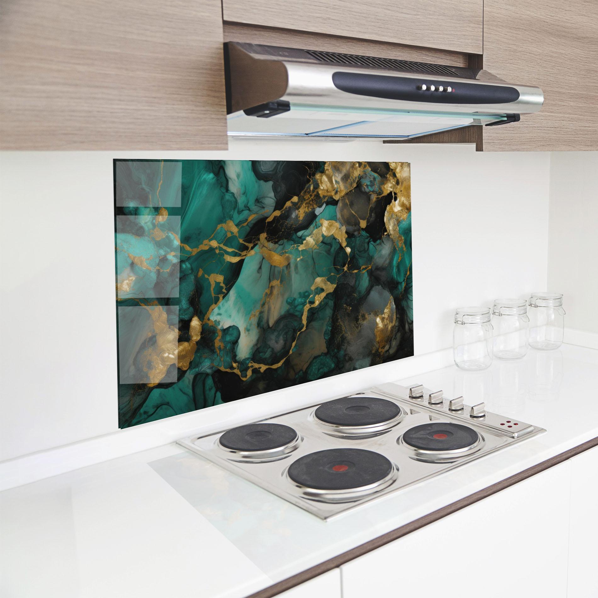 Стъклен панел за кухня Dark Green Golden Marble mockup 8