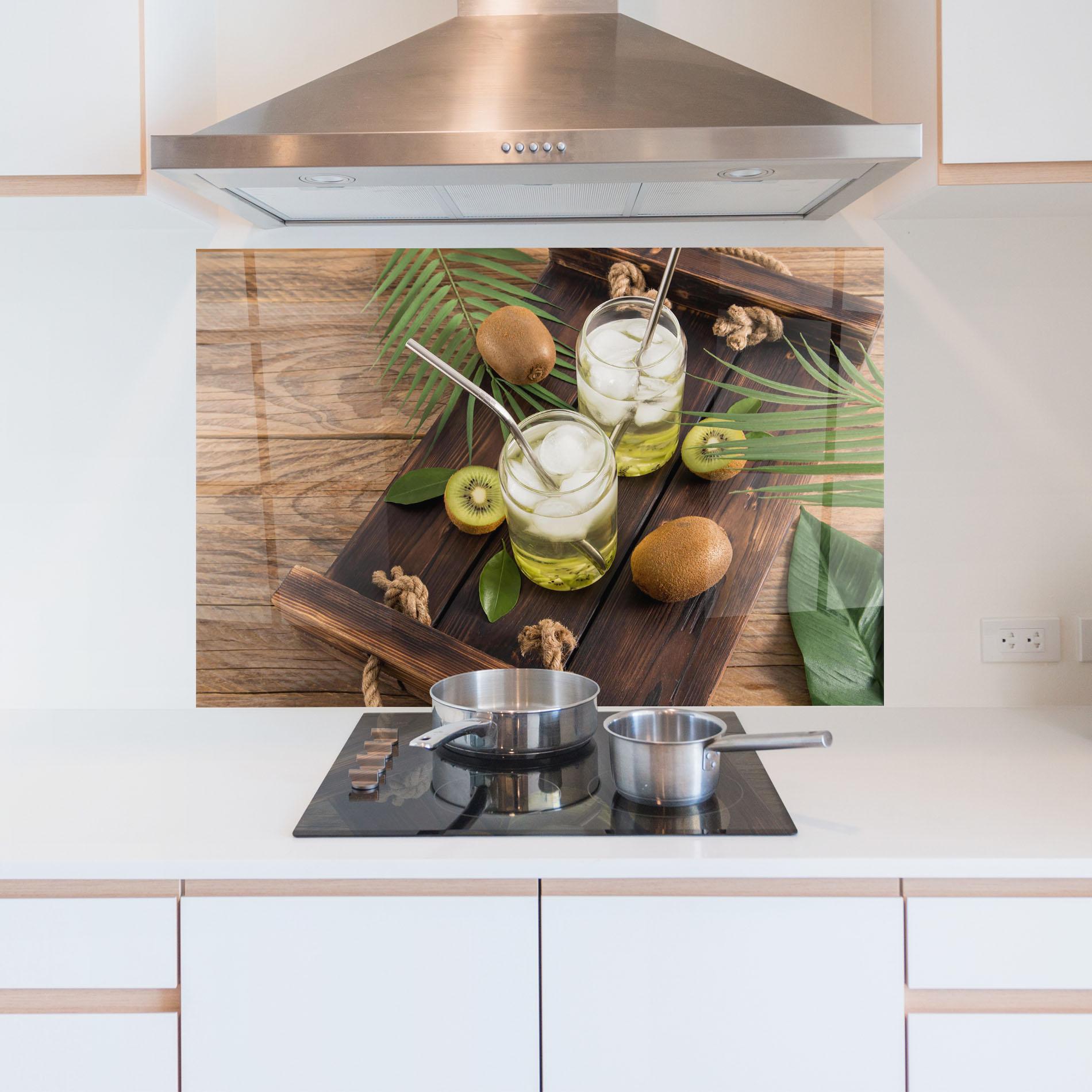 Стъклен панел за кухня Kiwi Drinks mockup 5