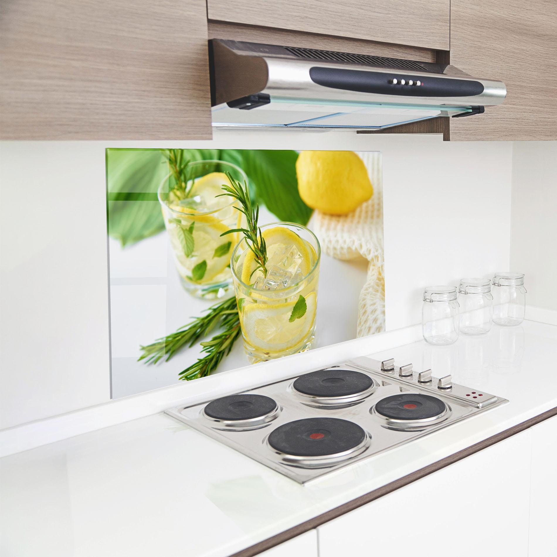 Стъклен панел за кухня Lemon Rosemary Drink mockup 8