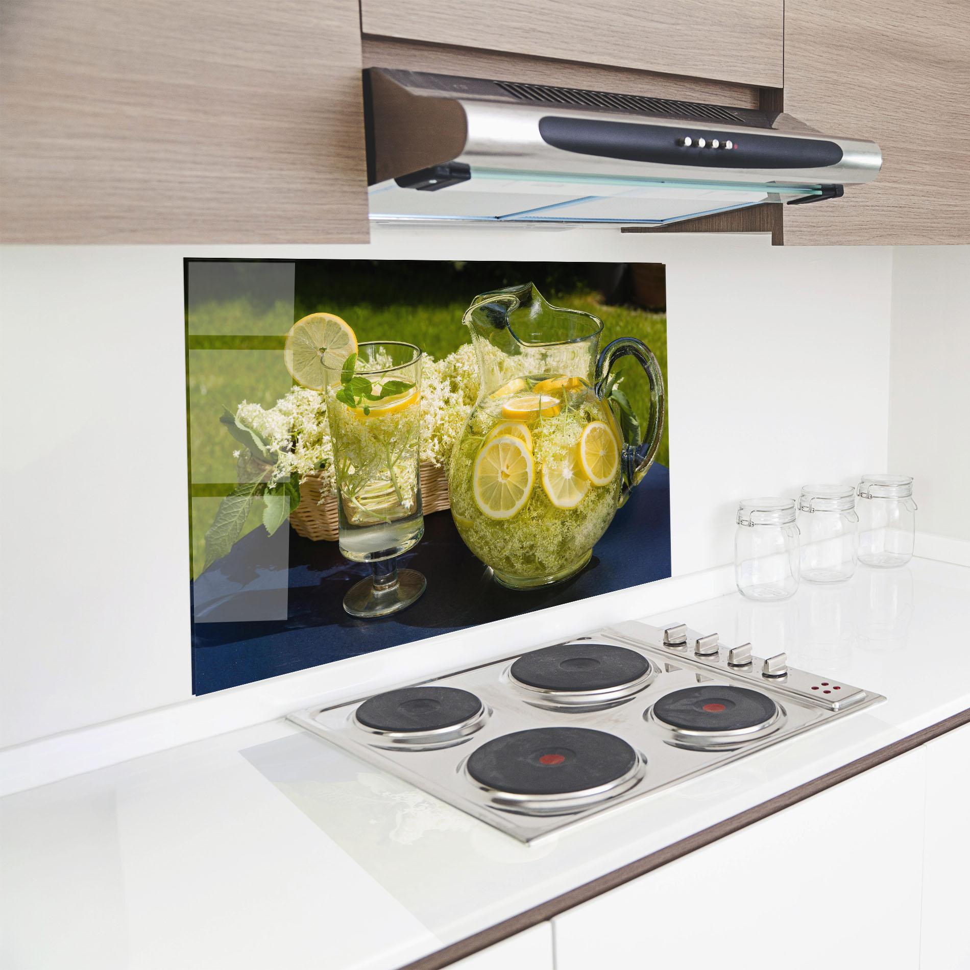 Стъклен панел за кухня Lemonade Outside mockup 8