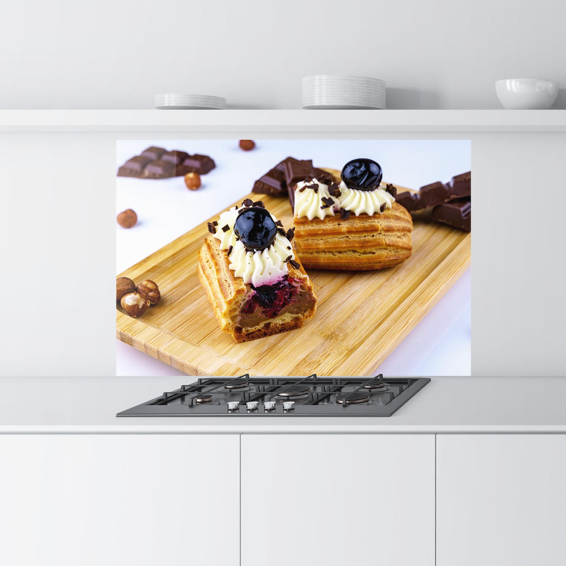 Стъклен панел за кухня Blueberry Eclair mockup 9