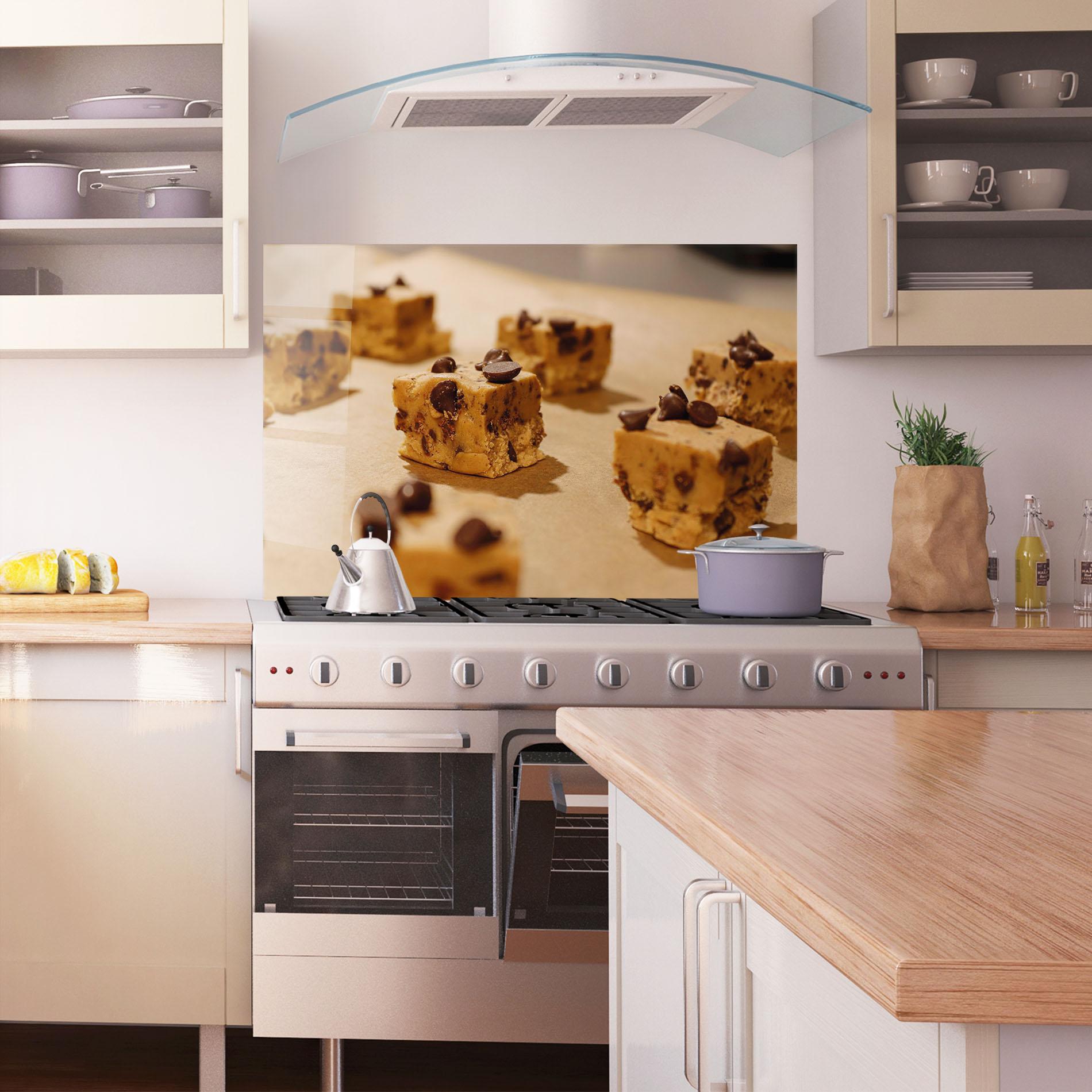 Стъклен панел за кухня Caramel Cake mockup 1