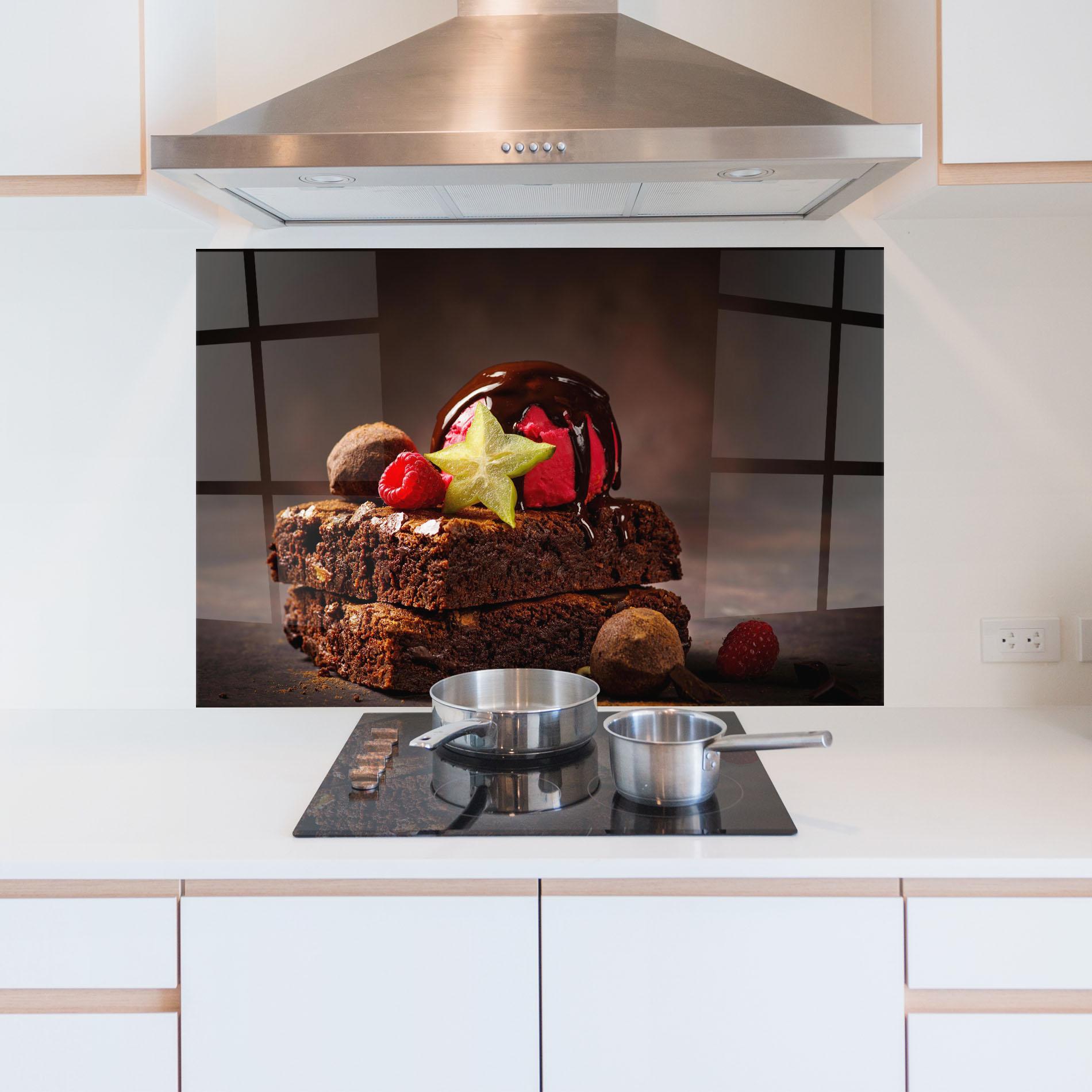 Стъклен панел за кухня Chocolate Brownie mockup 5