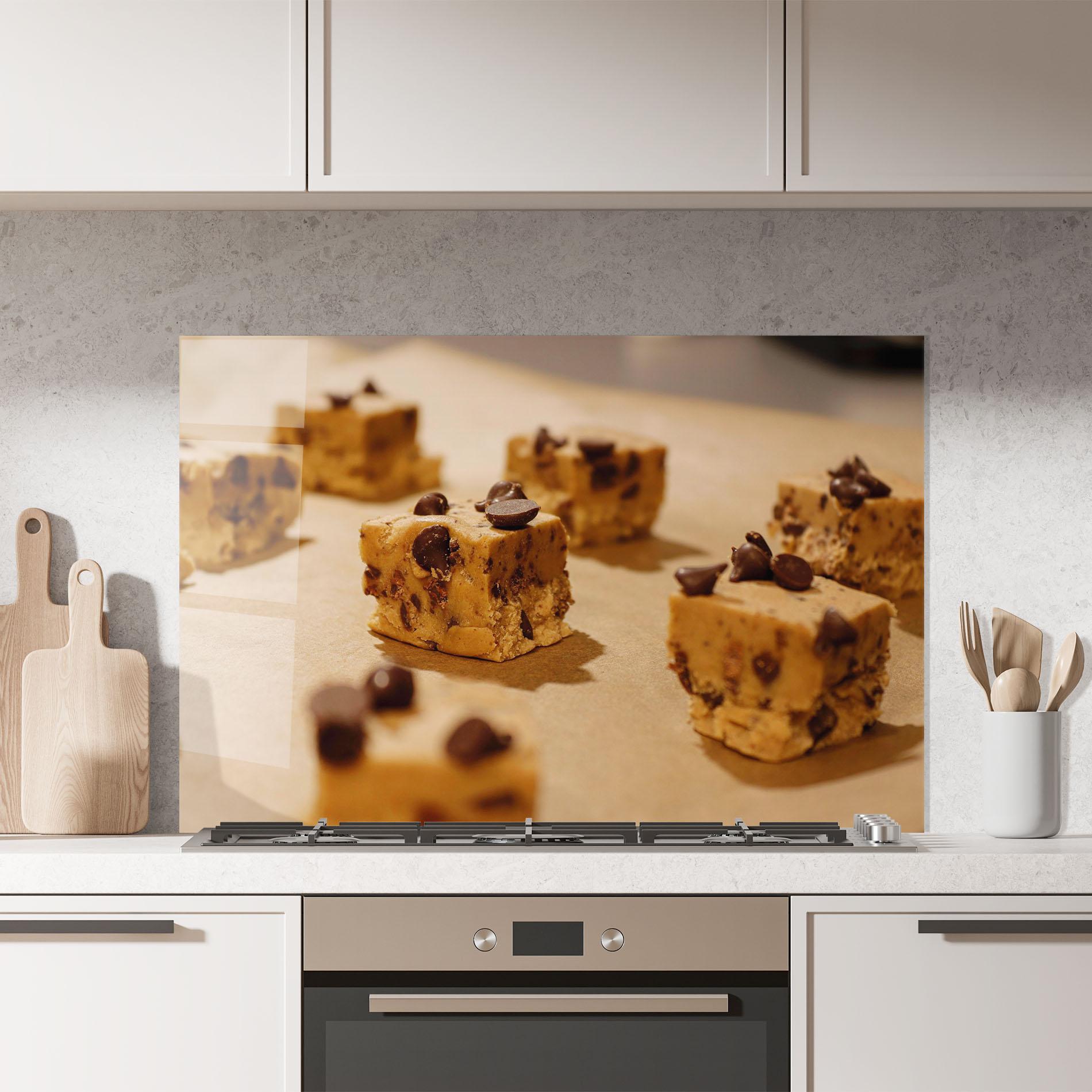 Стъклен панел за кухня Caramel Cake mockup 7