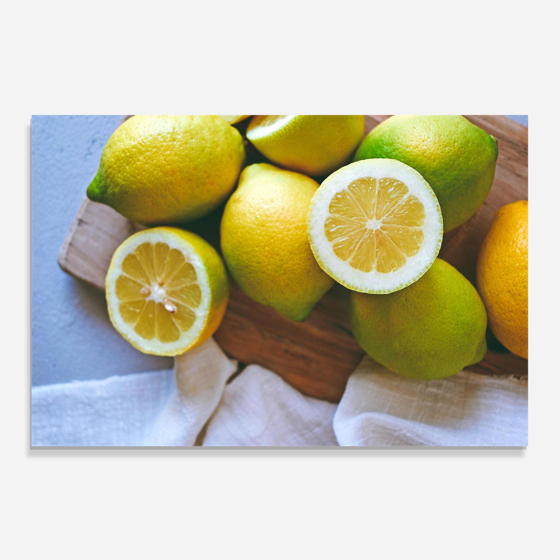 Стъклен панел за кухня Lemons On Table mockup 0