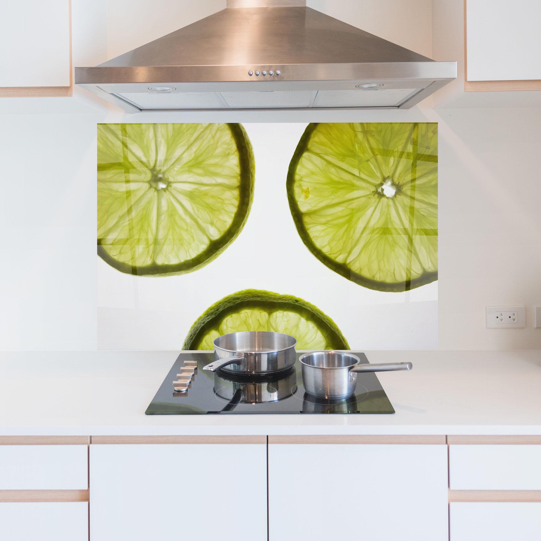 Стъклен панел за кухня Lime Slice mockup 5
