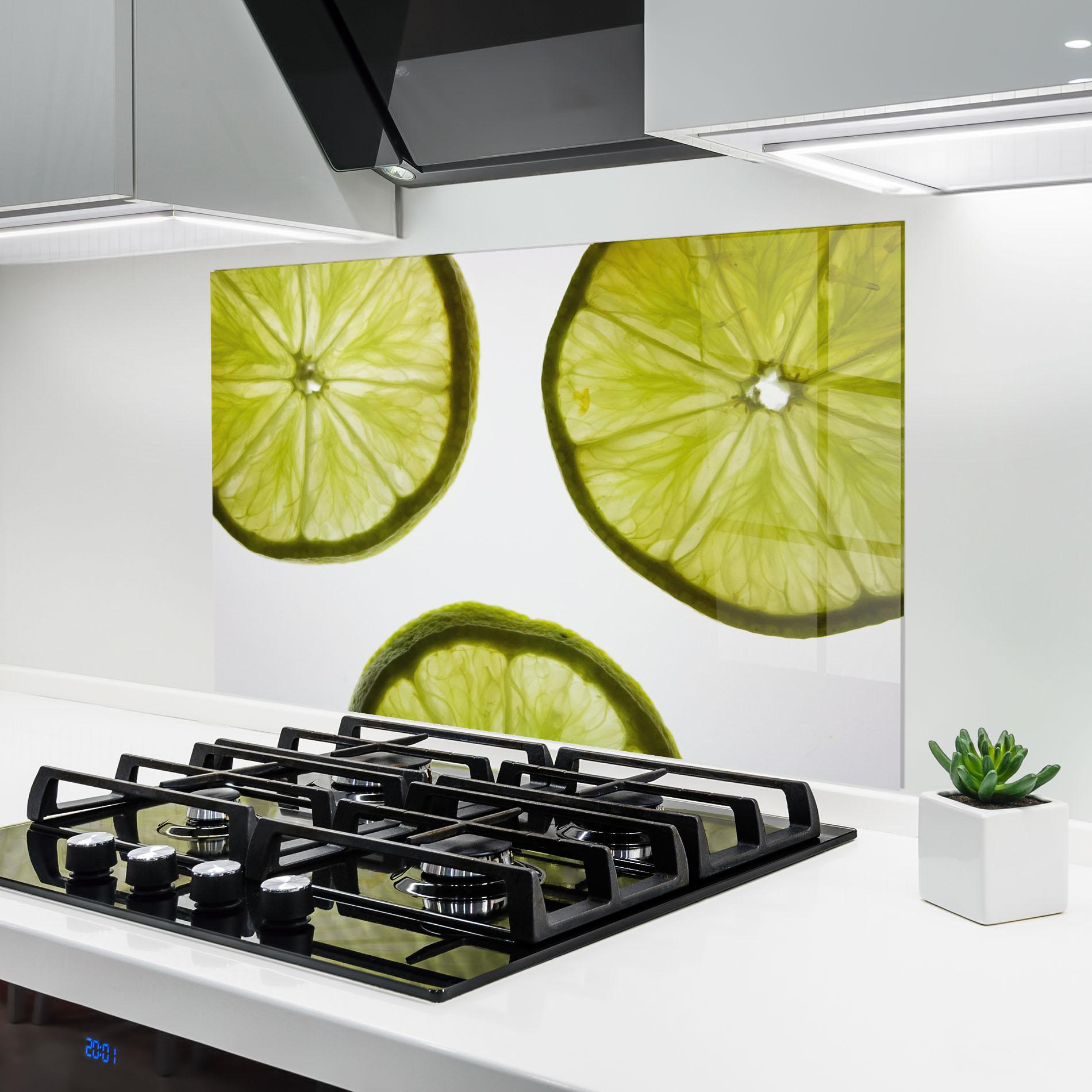 Стъклен панел за кухня Lime Slice mockup 6