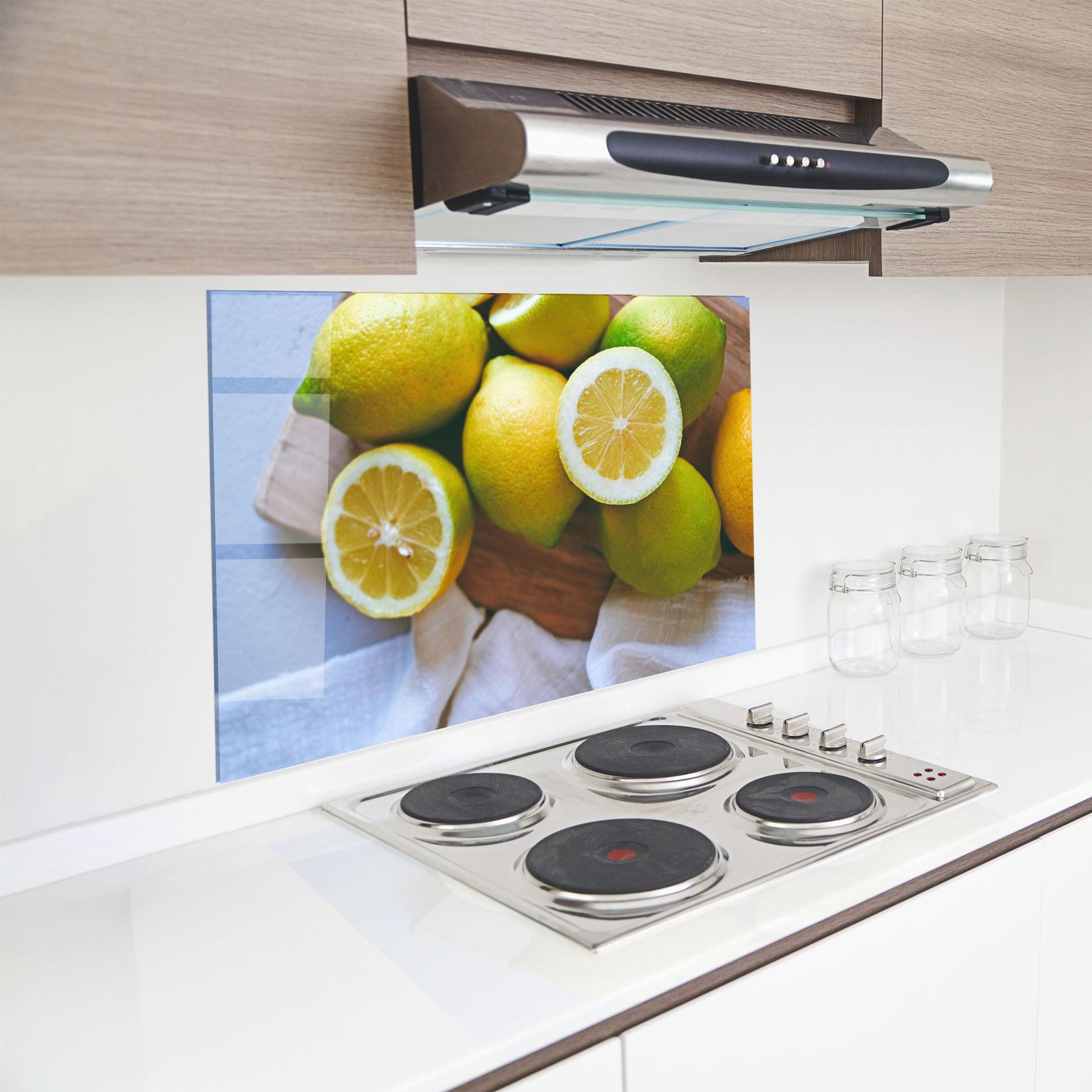 Стъклен панел за кухня Lemons On Table mockup 8