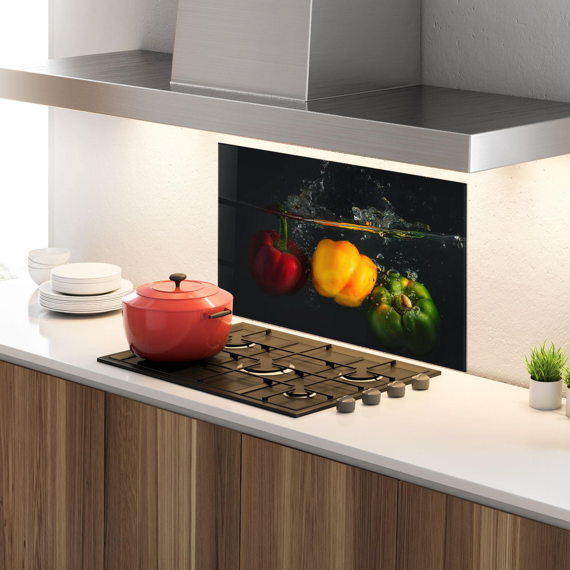 Стъклен панел за кухня Cool Bellpepper Splash mockup 4
