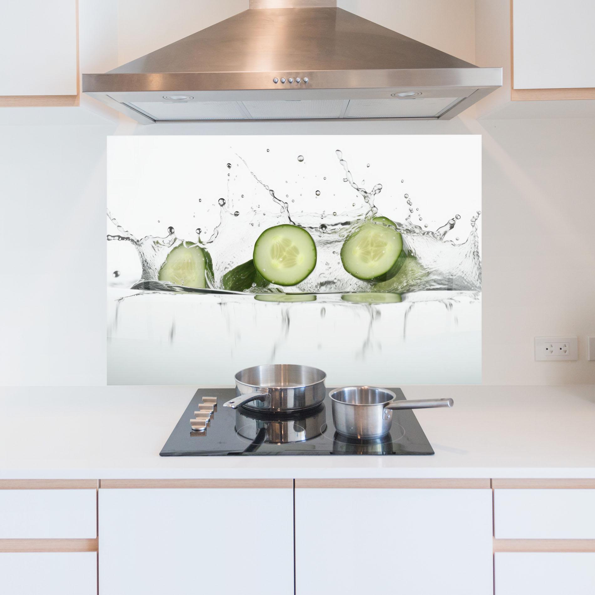 Стъклен панел за кухня Cucumber Cool Splash mockup 5