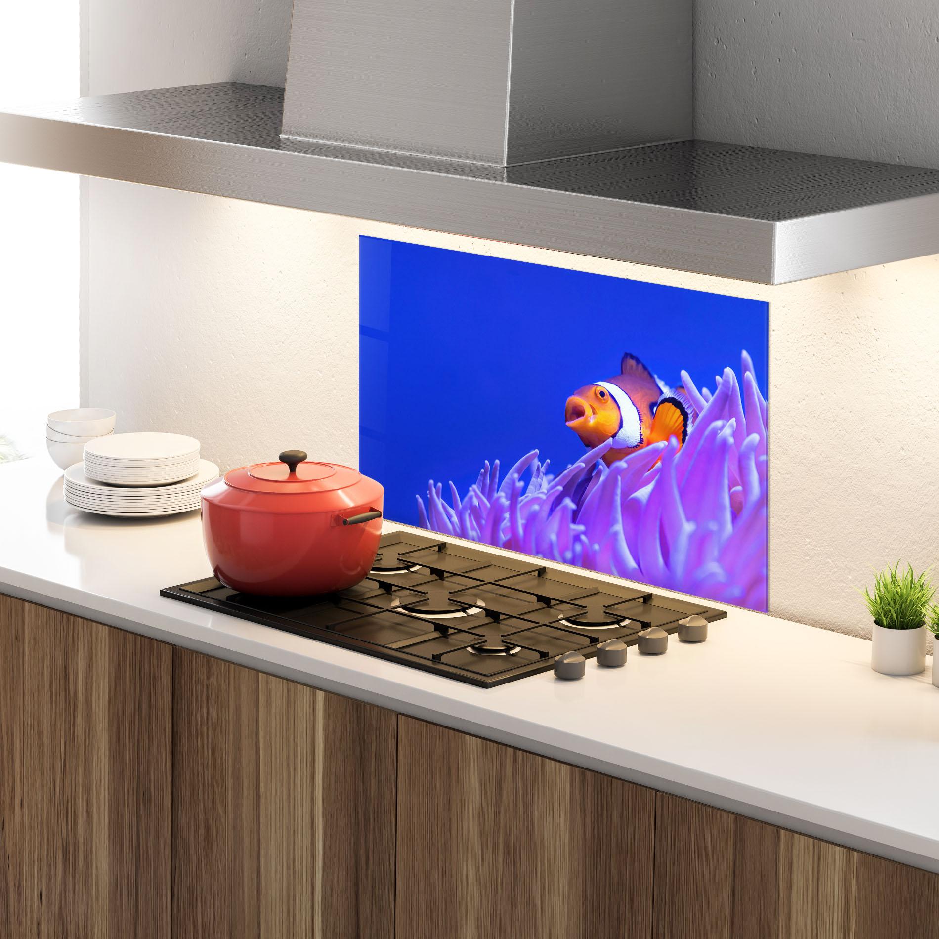 Стъклен панел за кухня Hungry Nemo mockup 4