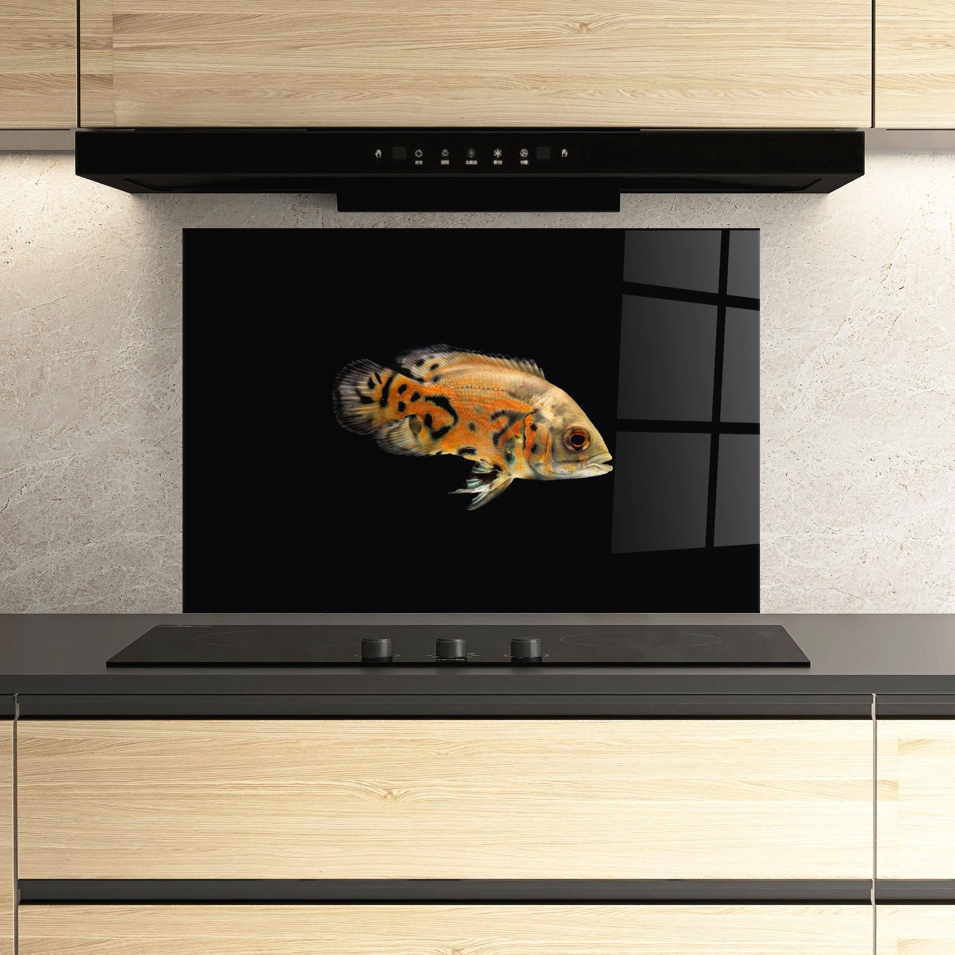 Стъклен панел за кухня Cute Brown Fish mockup 3