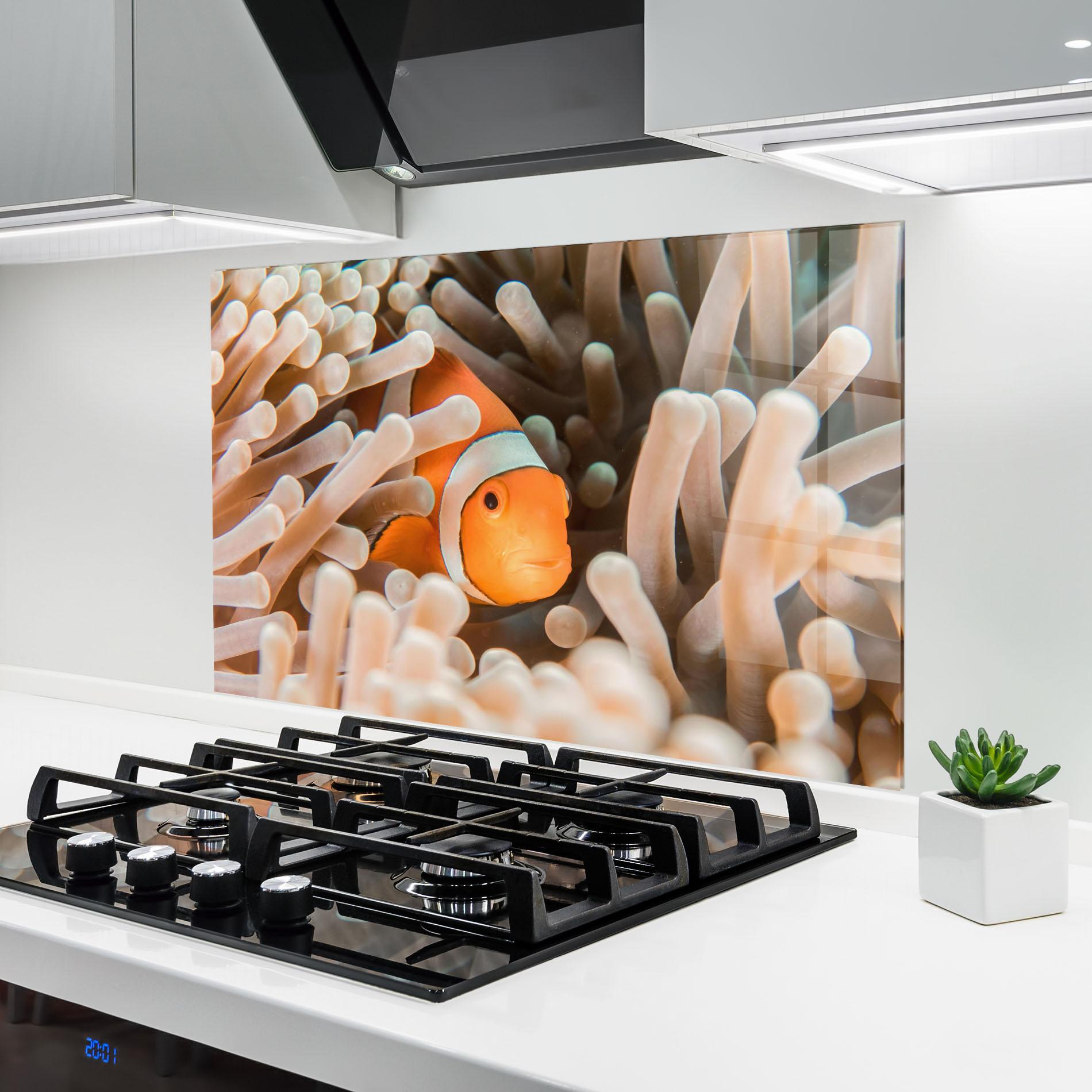 Стъклен панел за кухня Cute Nemo mockup 6