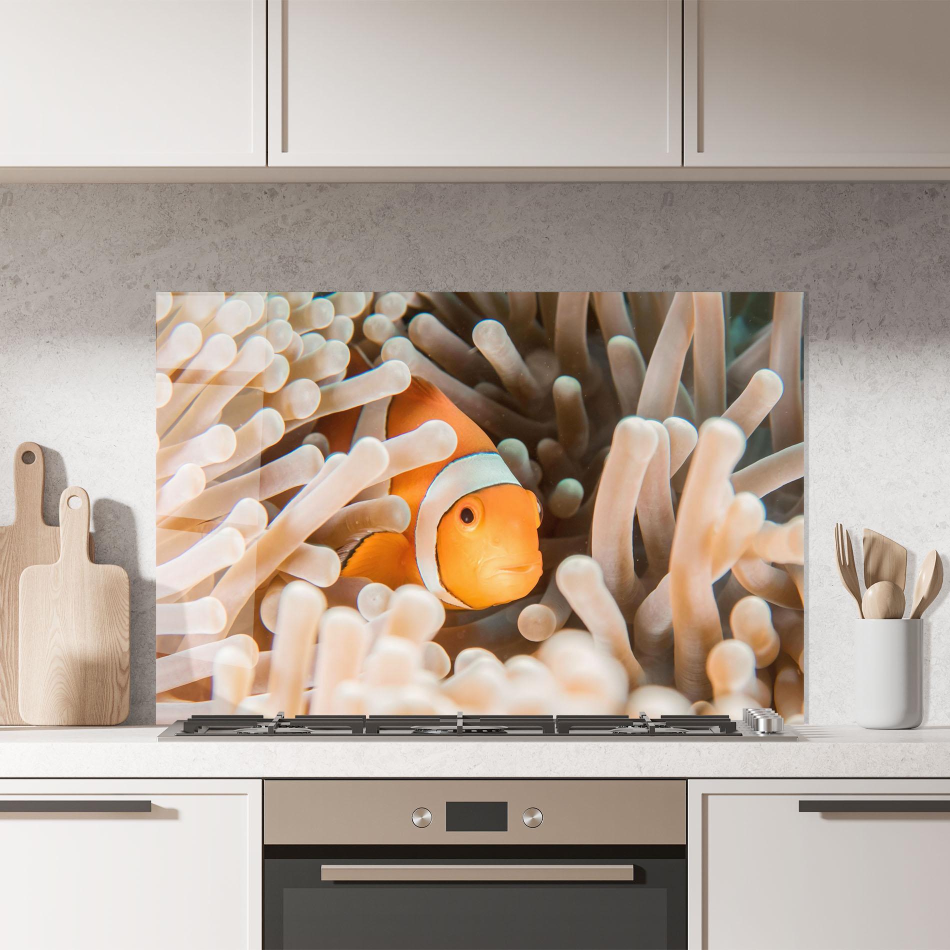 Стъклен панел за кухня Cute Nemo mockup 7