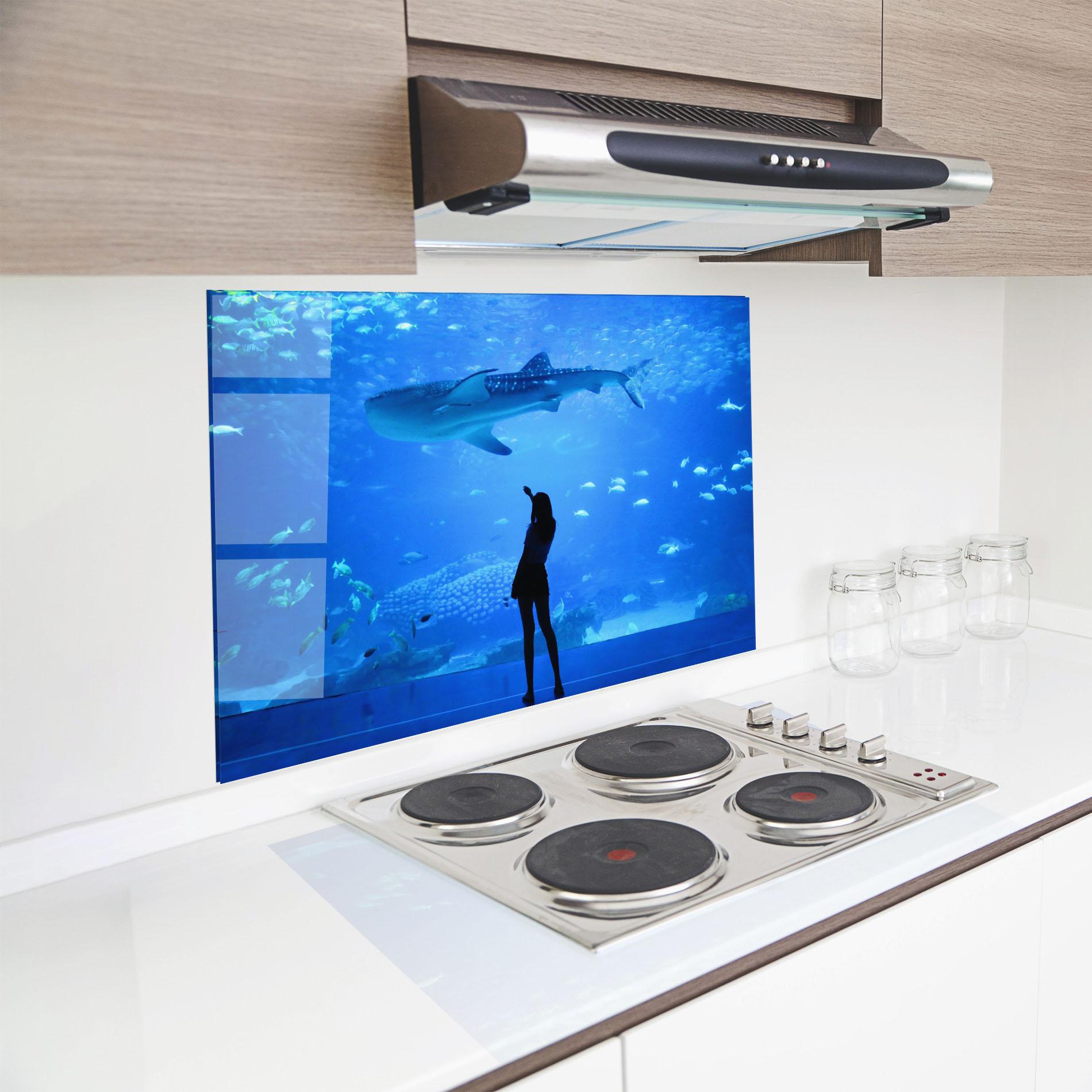 Стъклен панел за кухня Aquarium Girl mockup 8