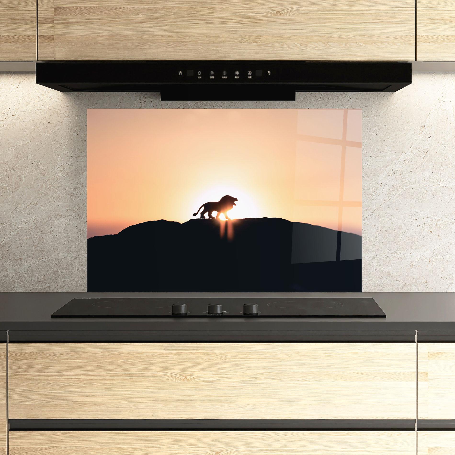 Стъклен панел за кухня Lion Shilouette mockup 3