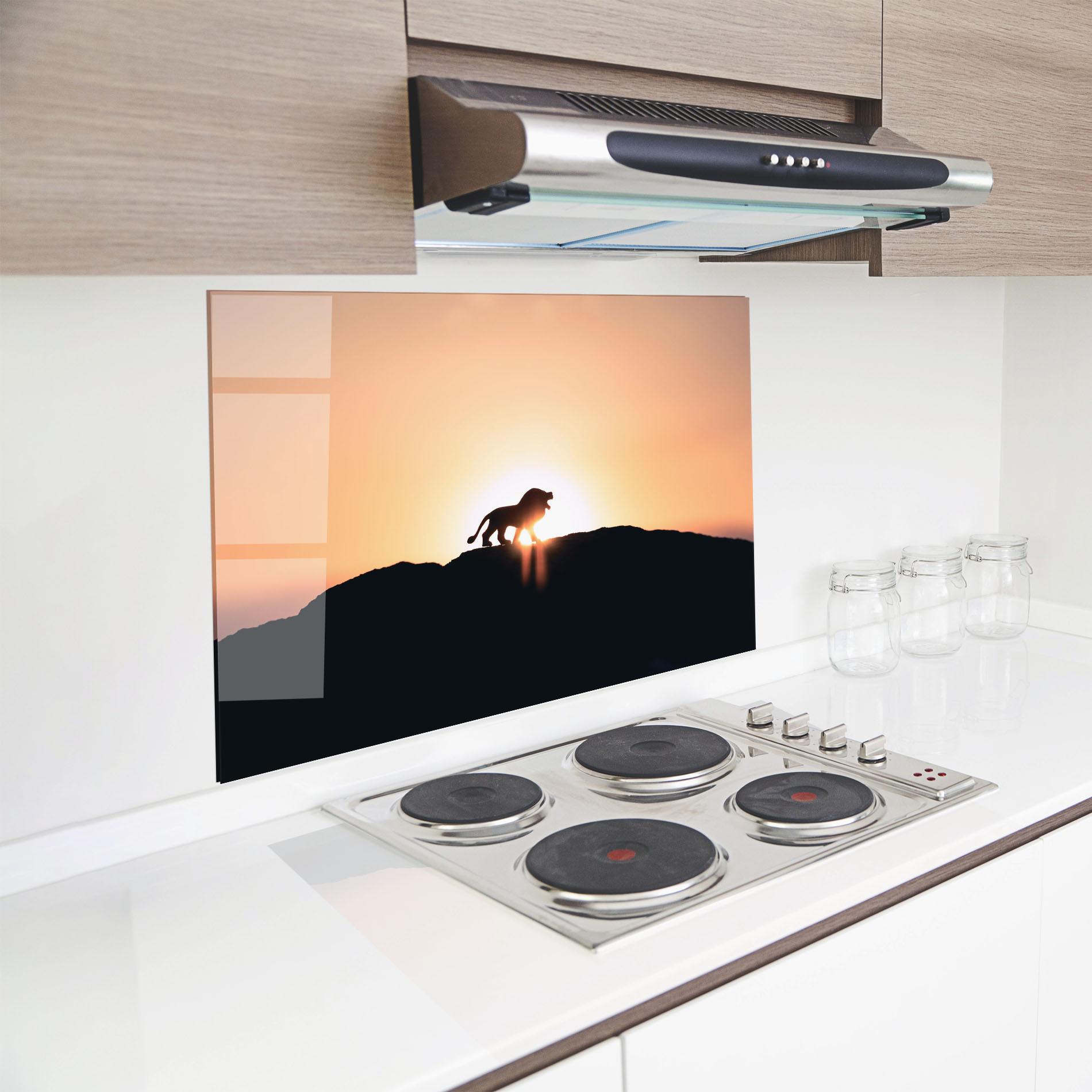 Стъклен панел за кухня Lion Shilouette mockup 8