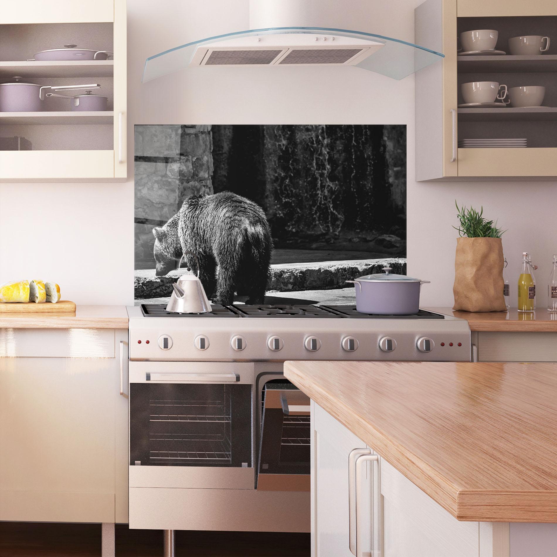 Стъклен панел за кухня Grey Bear mockup 1