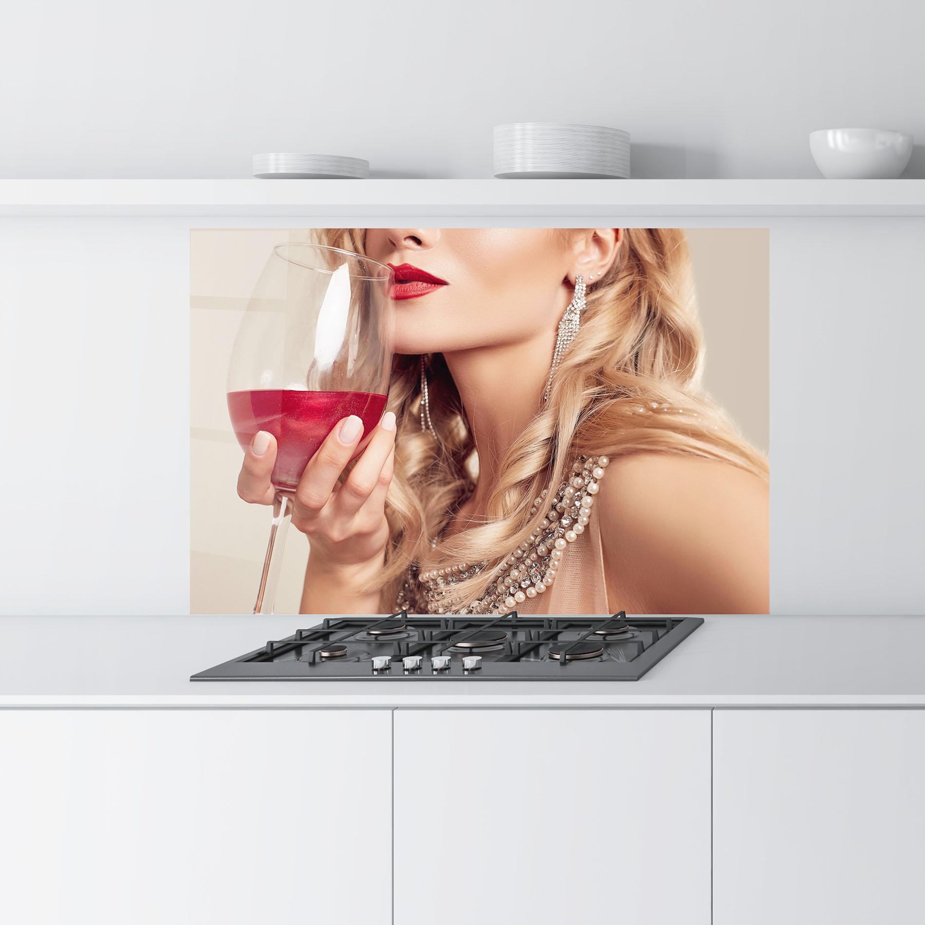 Стъклен панел за кухня Pretty Accessory And Wine mockup 9