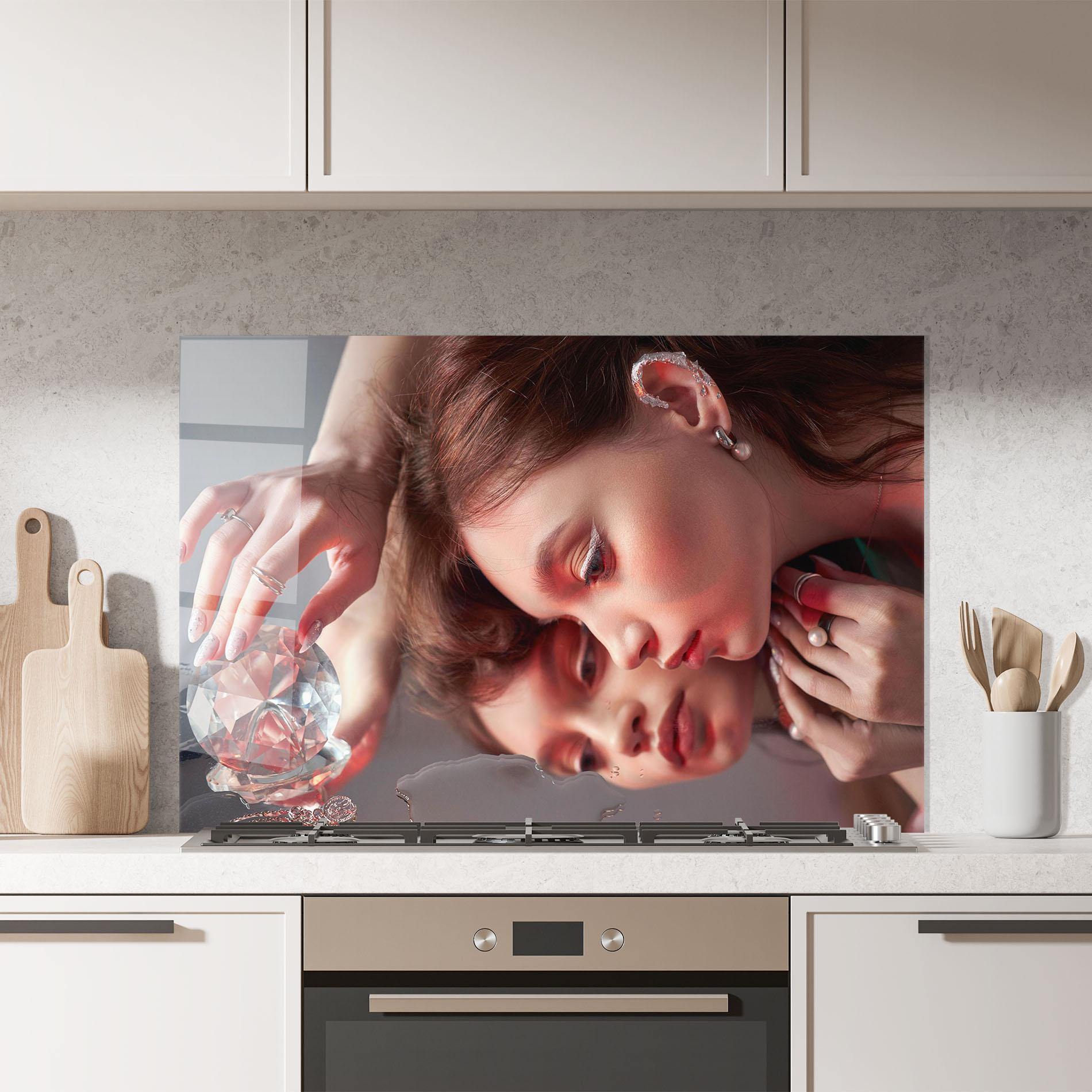 Стъклен панел за кухня Big Diamond Hand mockup 7