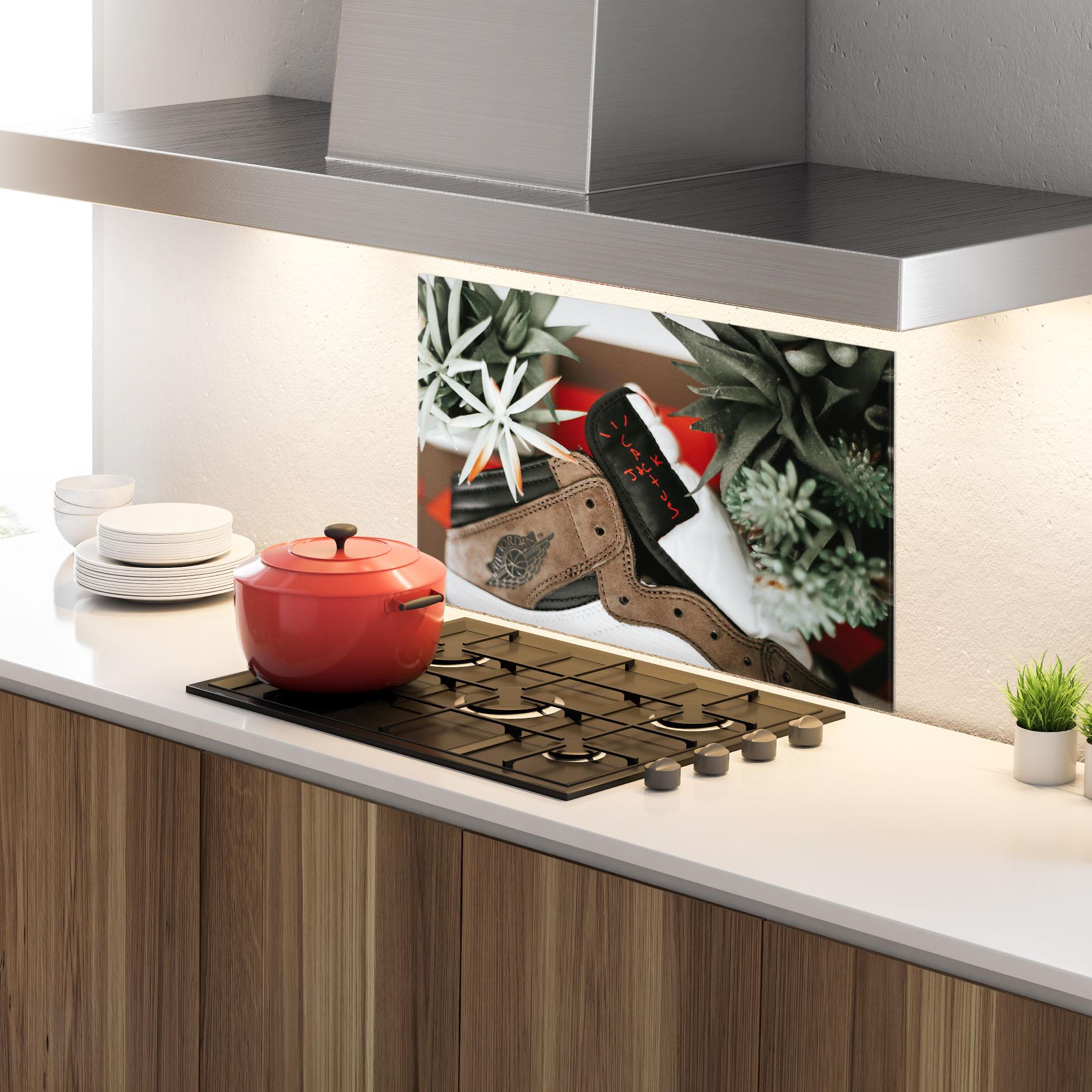 Стъклен панел за кухня Brown Air Jordan mockup 4