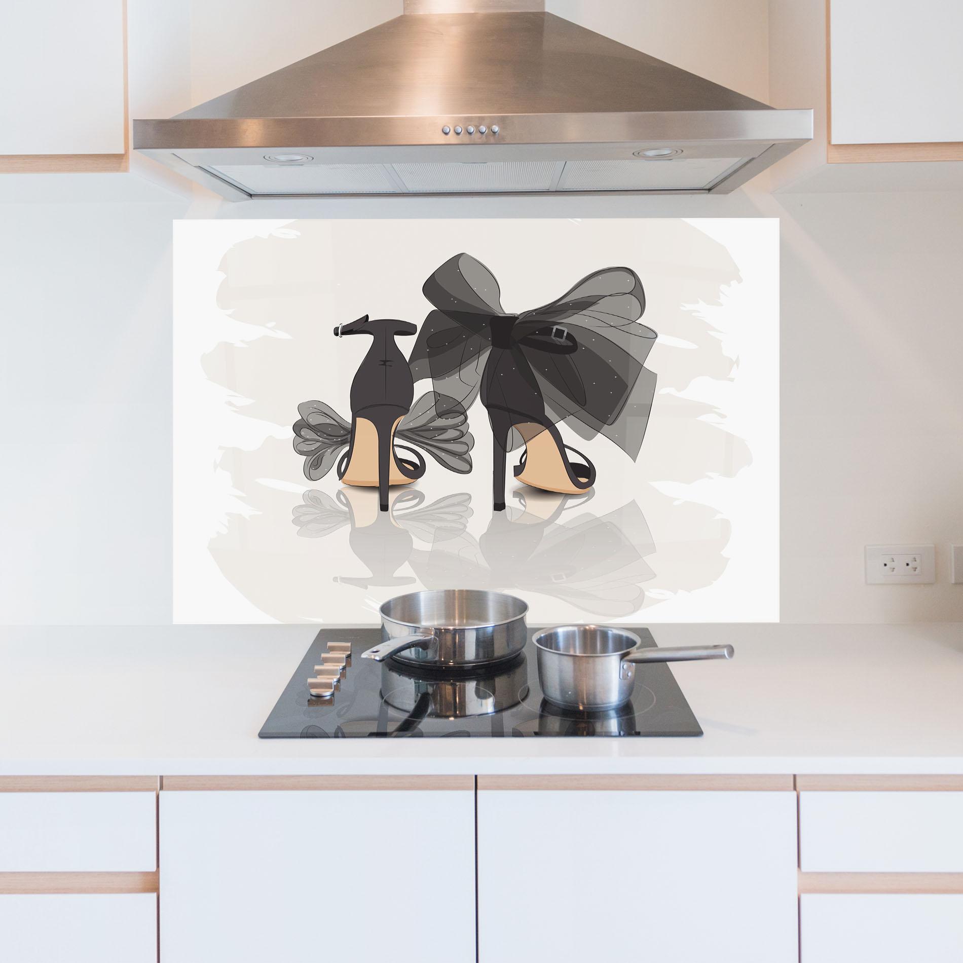 Стъклен панел за кухня Black Bow Heels mockup 5