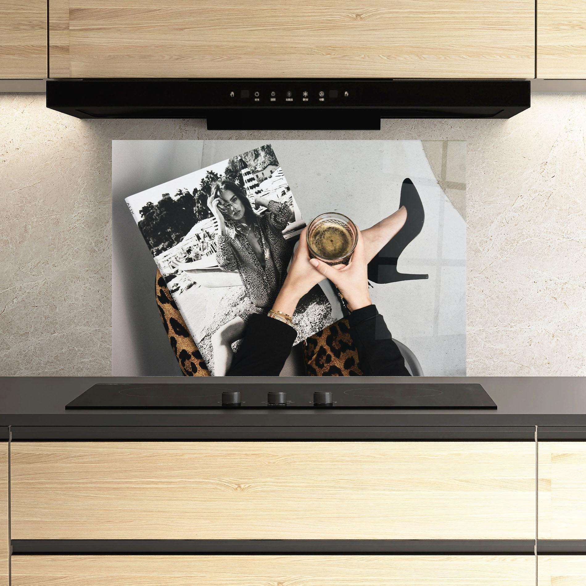 Стъклен панел за кухня Black Shoes Holding Coffee mockup 3