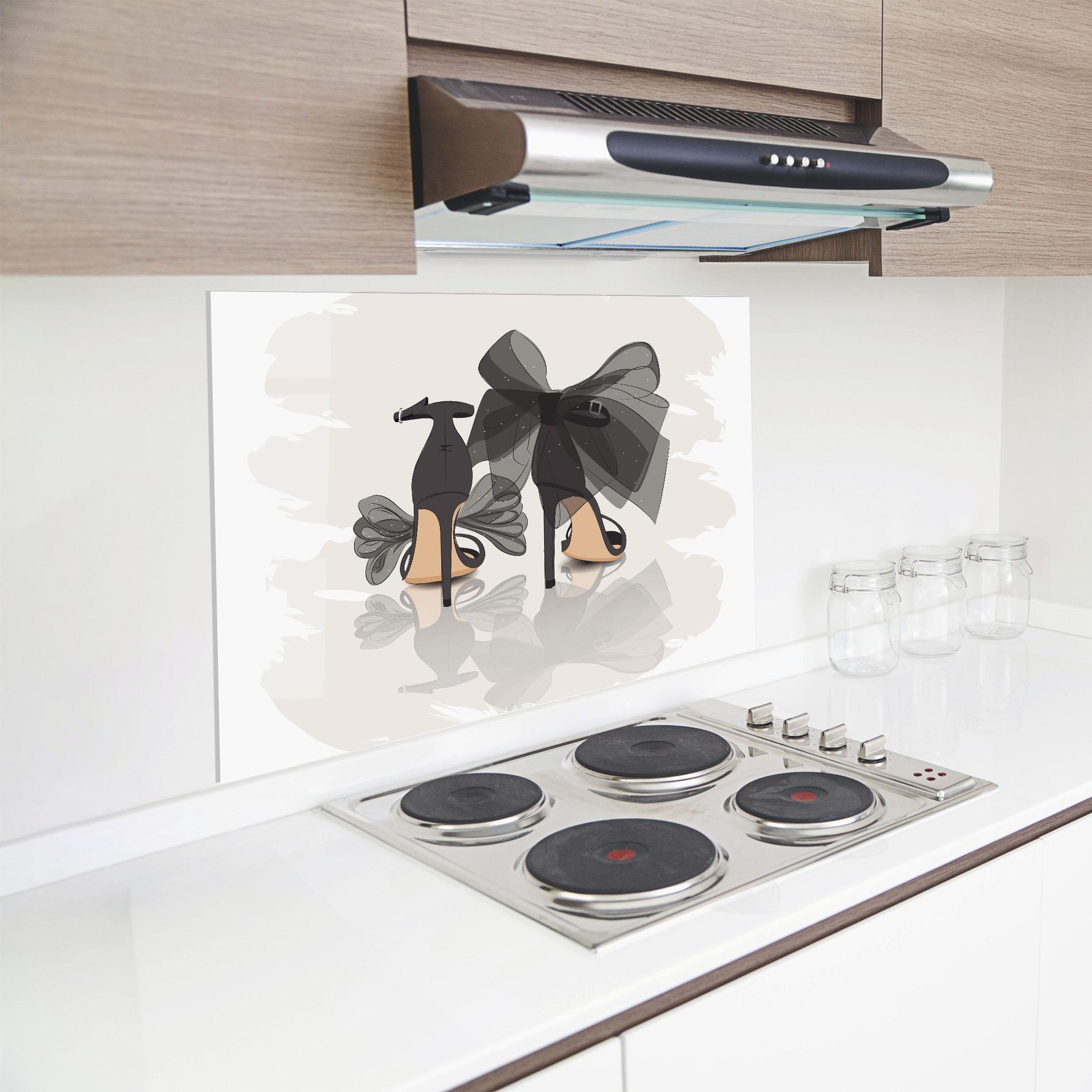 Стъклен панел за кухня Black Bow Heels mockup 8