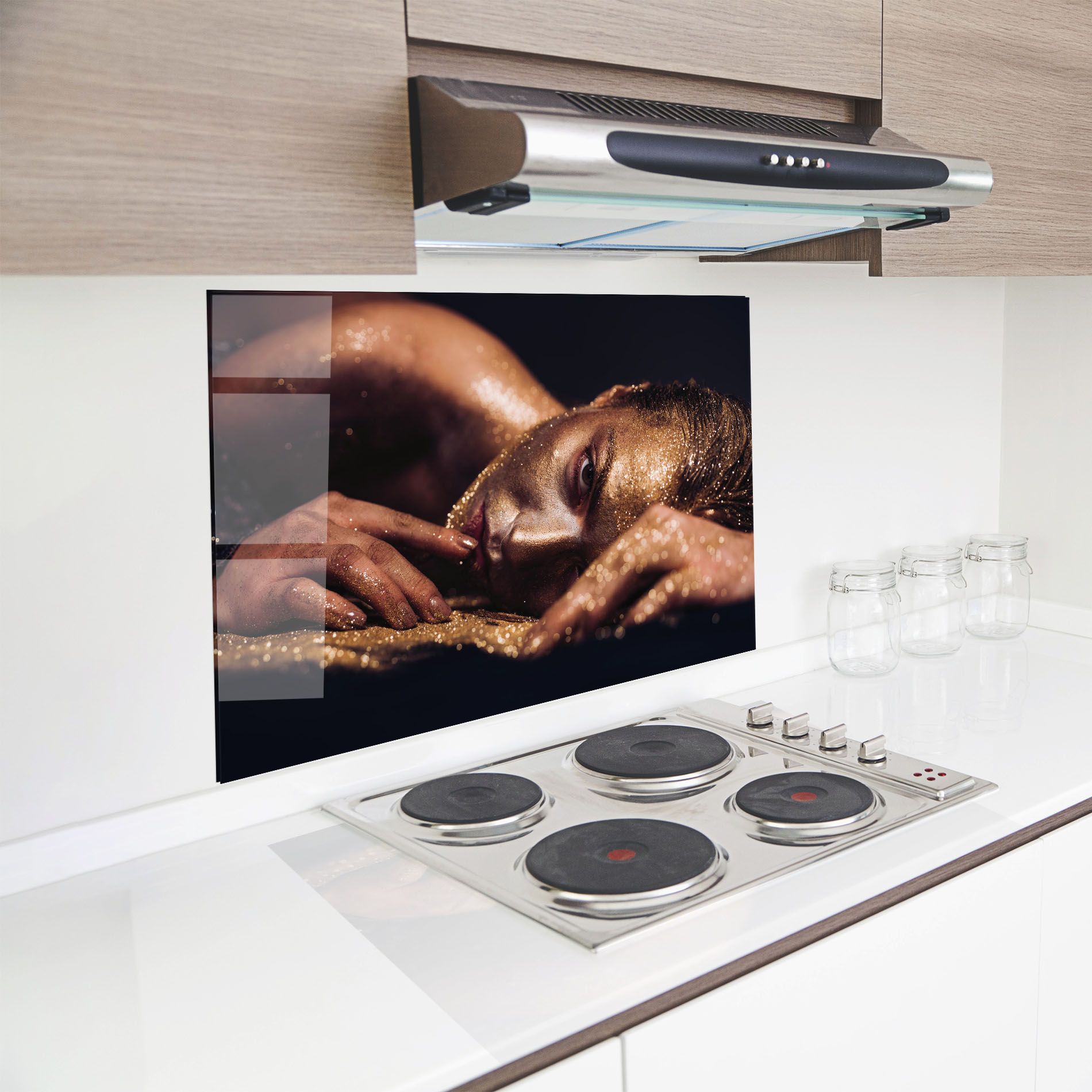 Gold Vogue Woman mockup 8