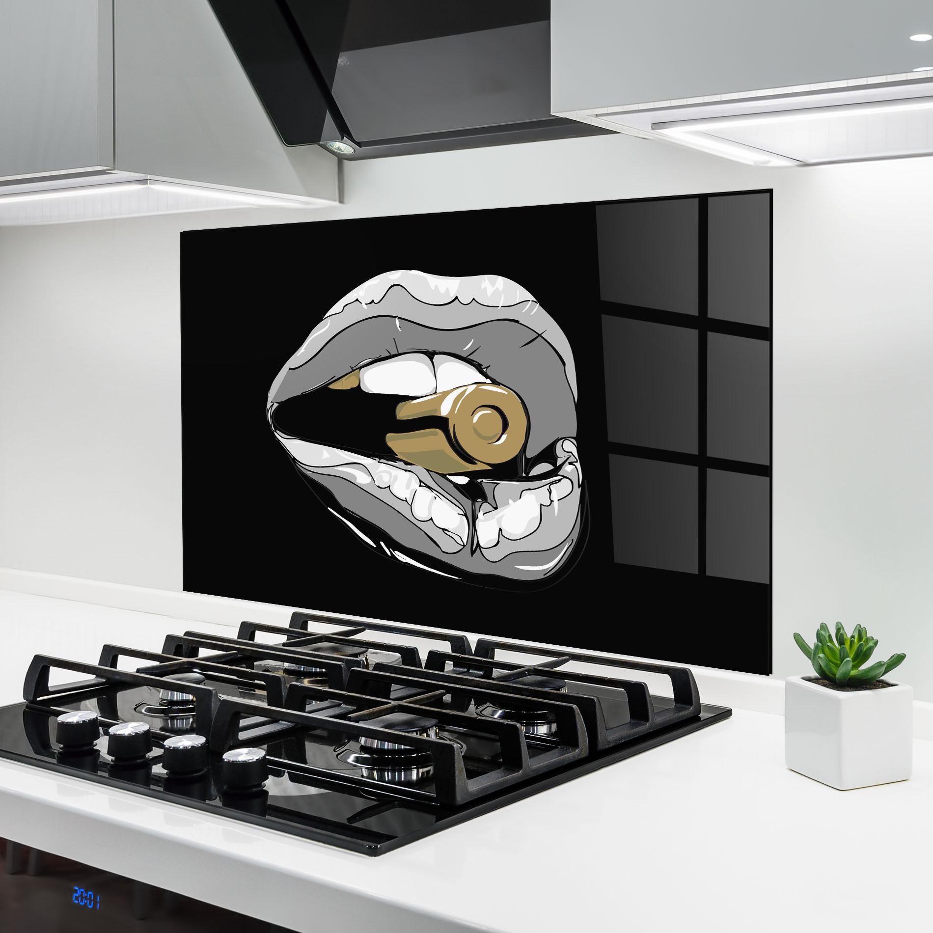 Стъклен панел за кухня Grey Bullet Lips mockup 6