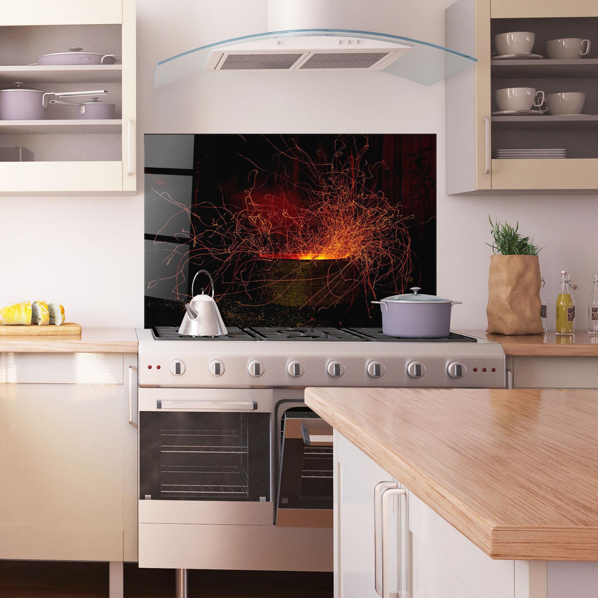 Стъклен панел за кухня Fire Drawing Effect mockup 1