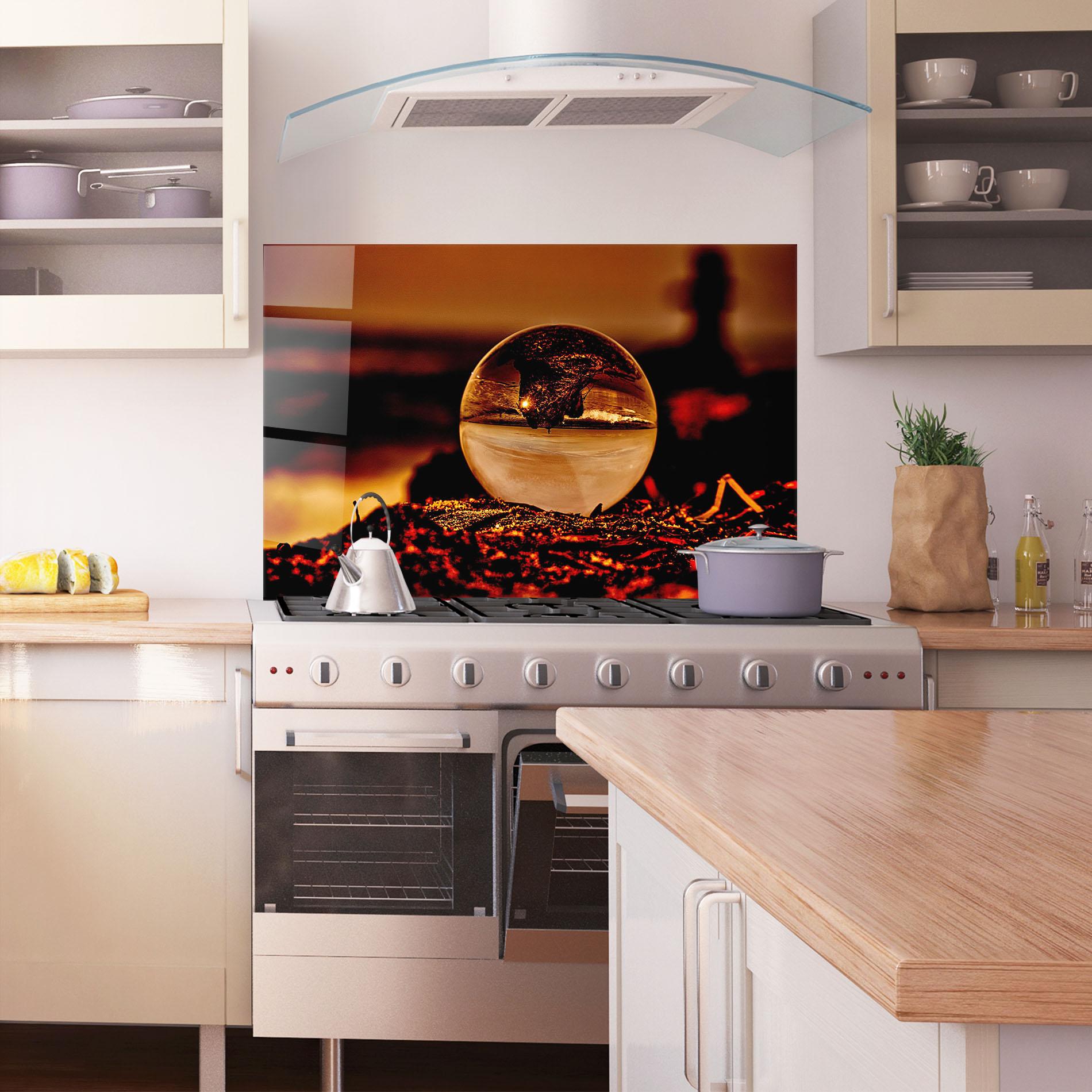 Стъклен панел за кухня Fire Glass Ball mockup 1