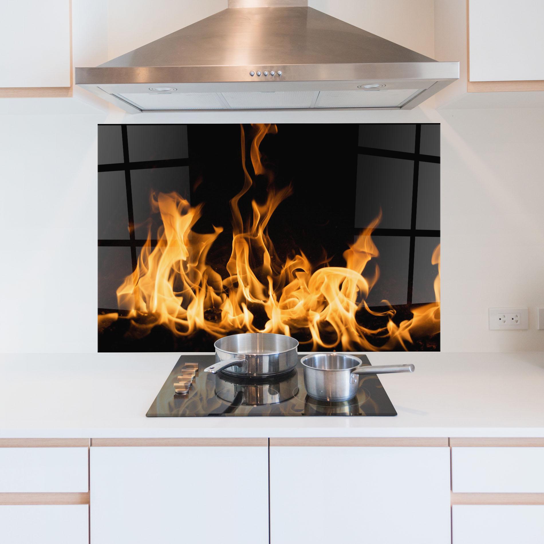 Стъклен панел за кухня Bright Flame mockup 5