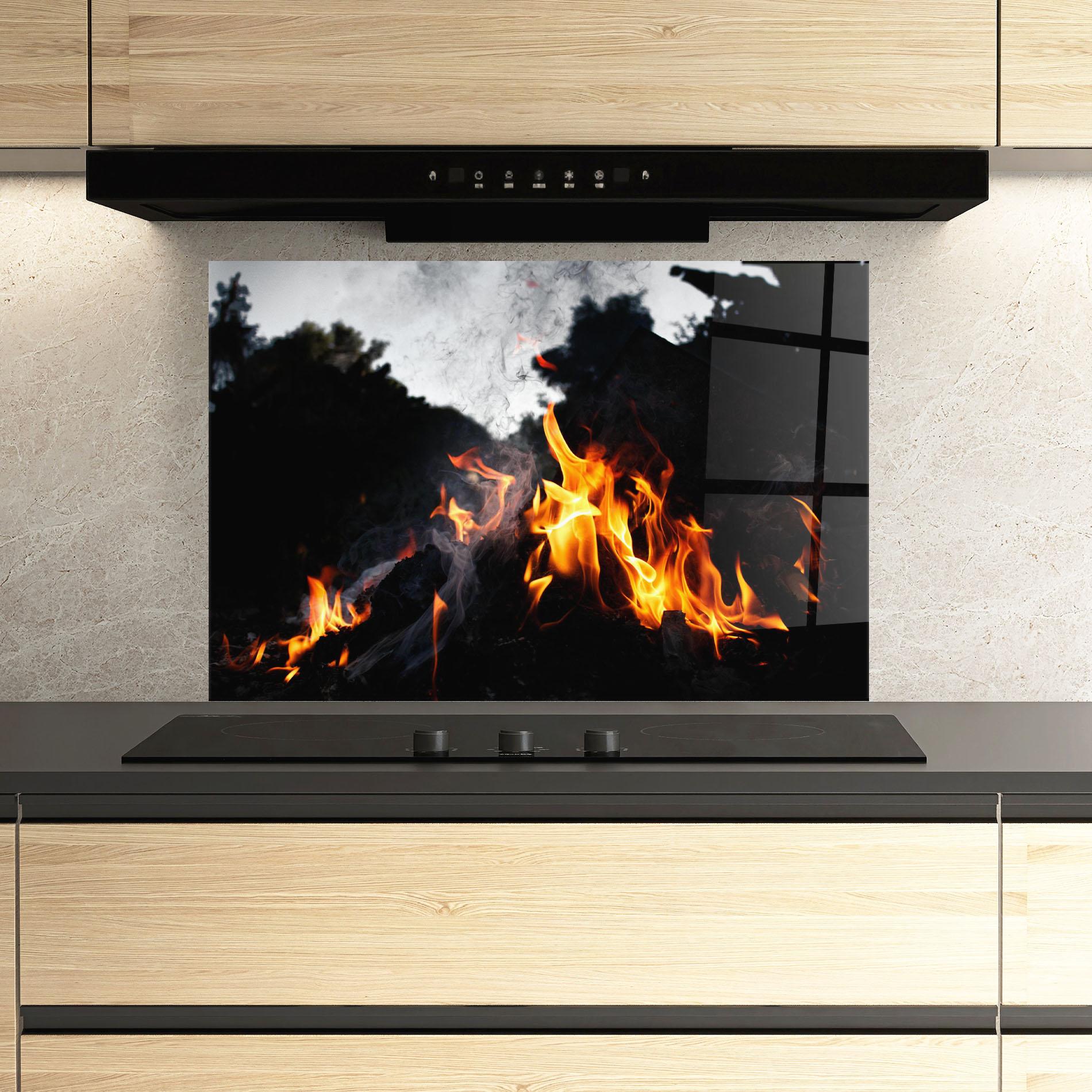 Стъклен панел за кухня Incendiary Light mockup 3