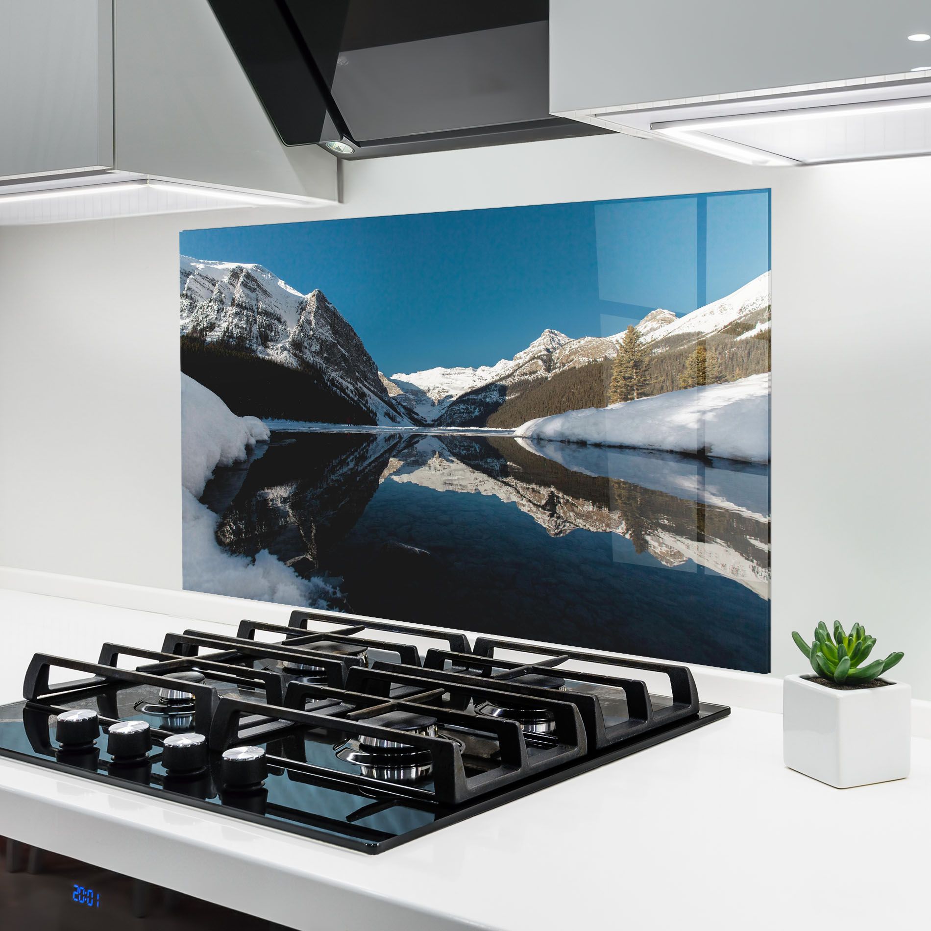 Snow Pretty View mockup 6