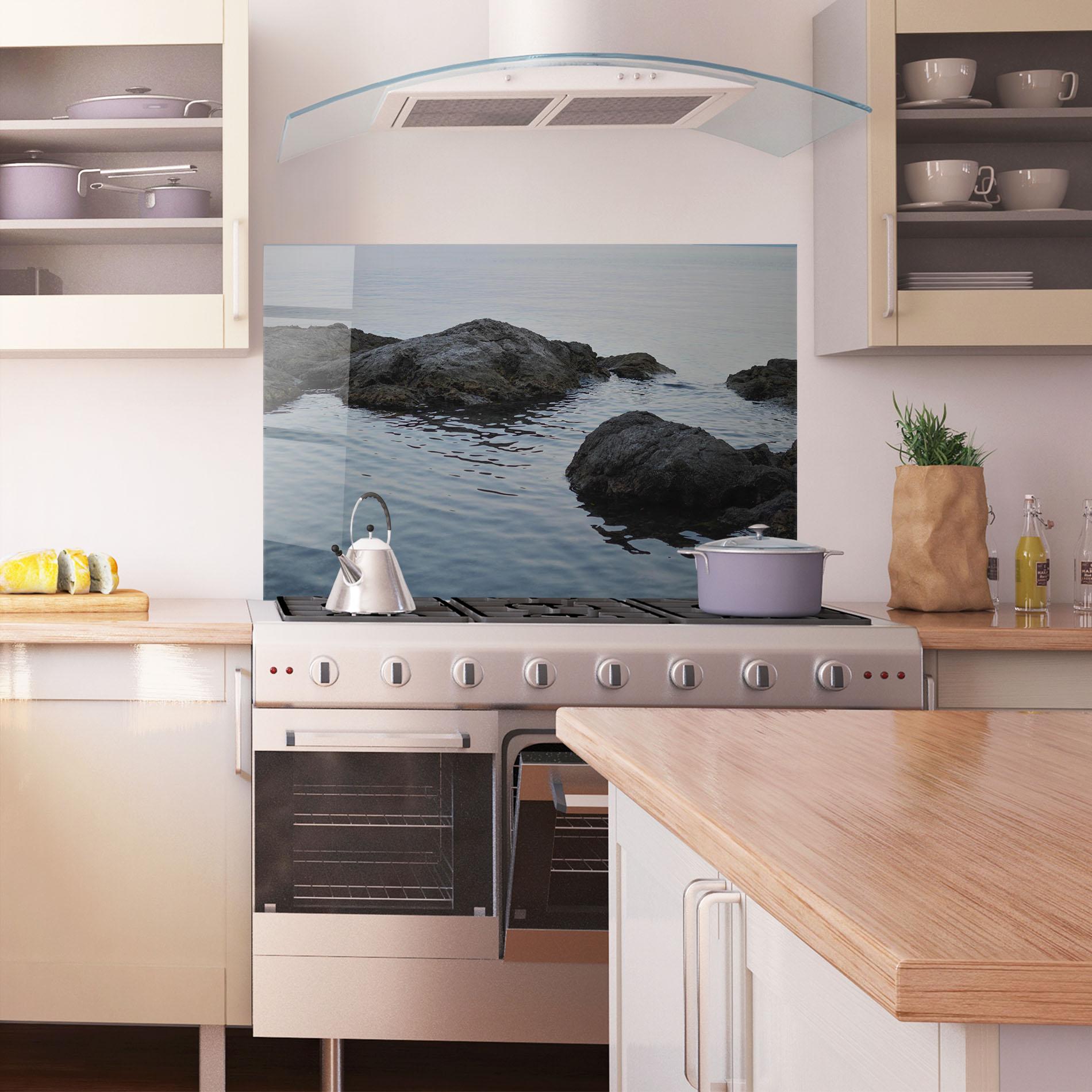 Стъклен панел за кухня Calm Water Stones mockup 1