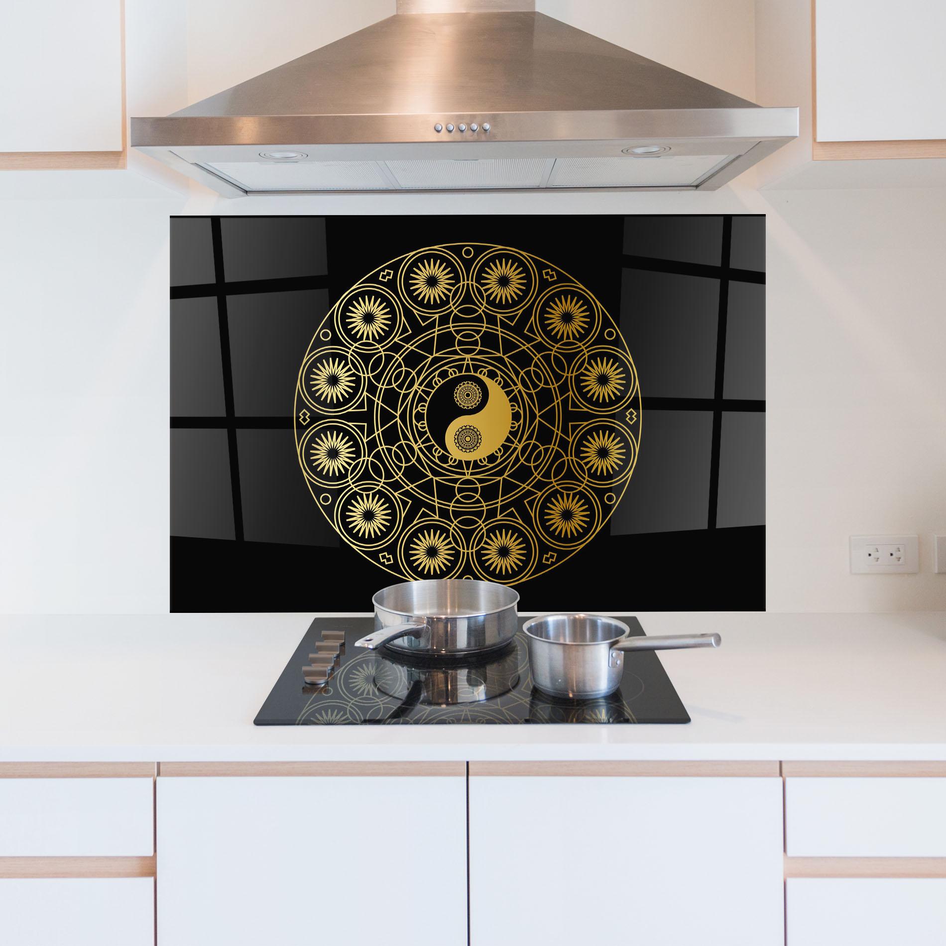 Стъклен панел за кухня Gold Meditation Mandala mockup 5