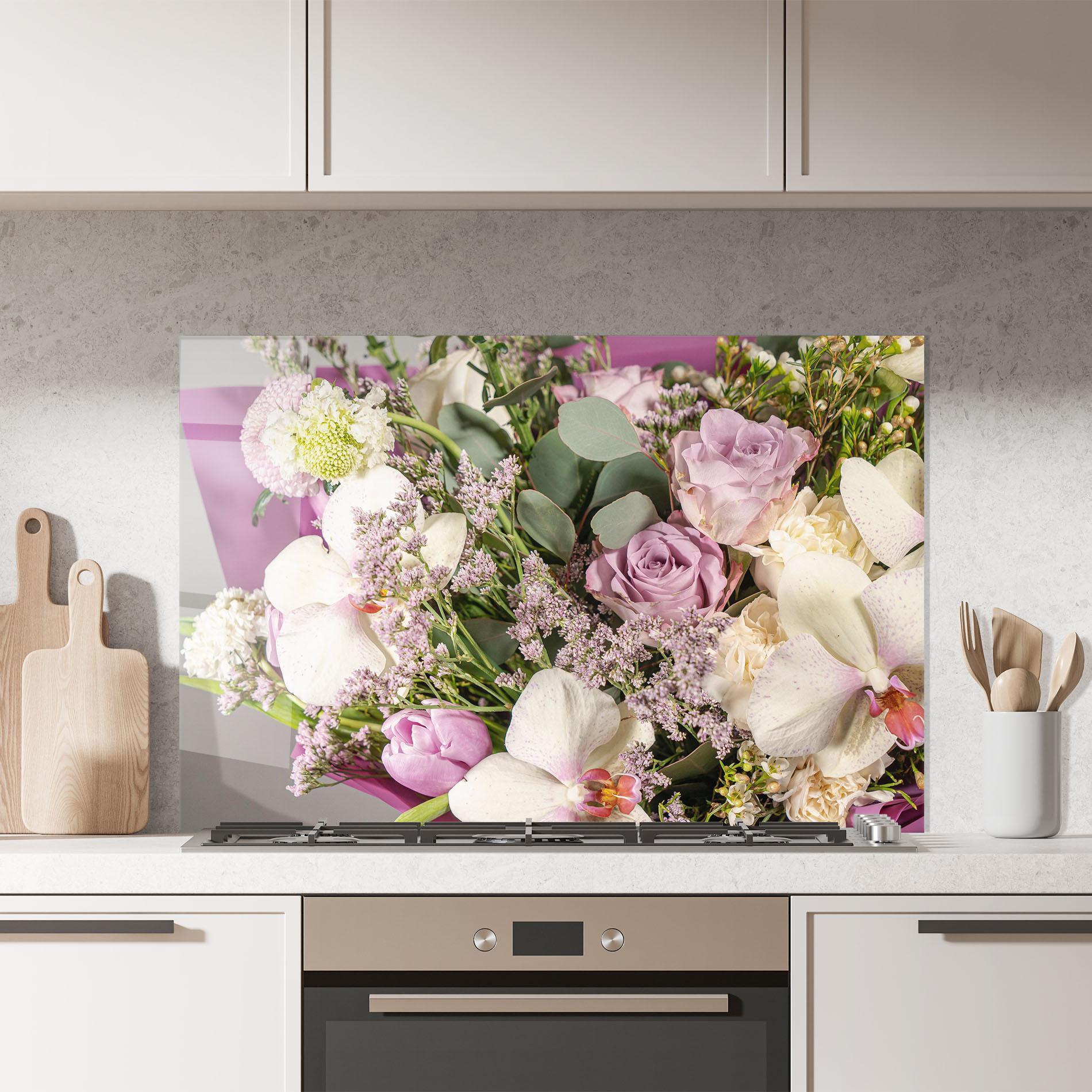 Стъклен панел за кухня Cute Purple Bouquet mockup 7