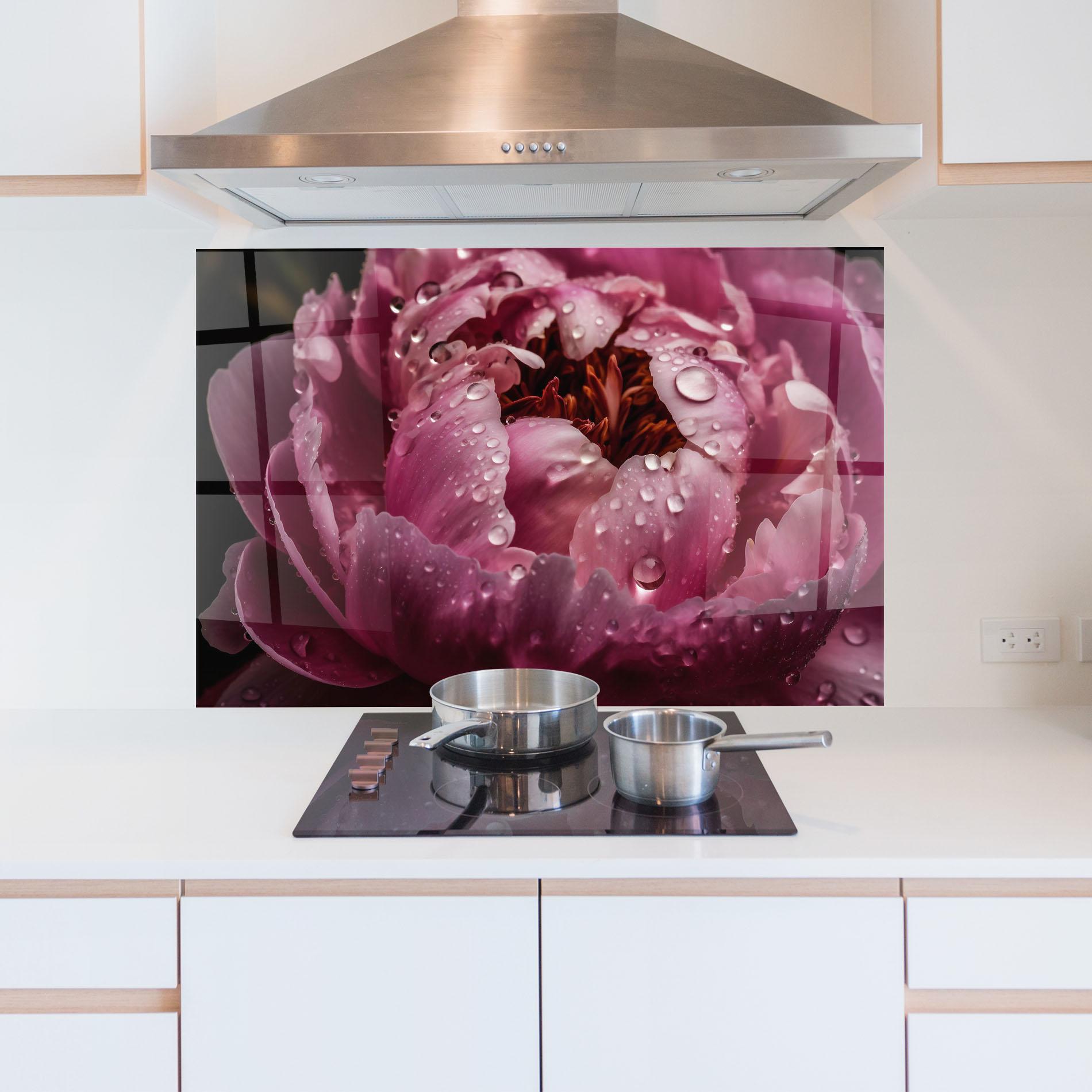 Стъклен панел за кухня Peony Close Up After Rain mockup 5