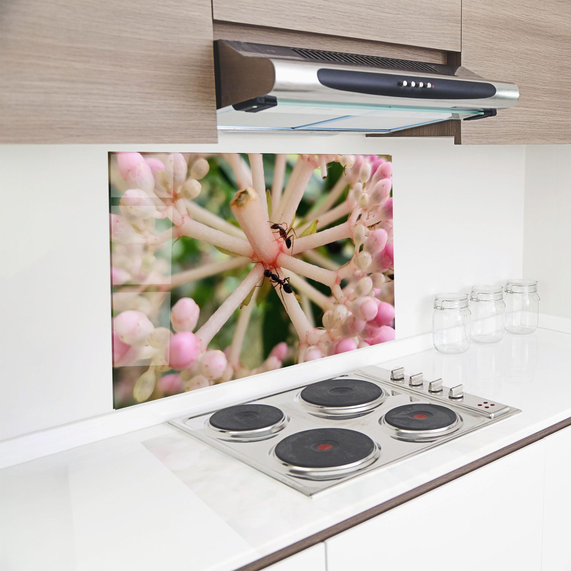 Стъклен панел за кухня Pink Exotic Flower mockup 8