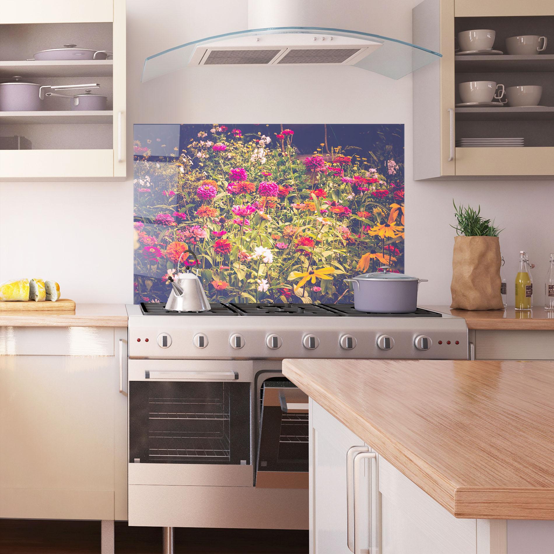Стъклен панел за кухня Colorful Wild Field mockup 1