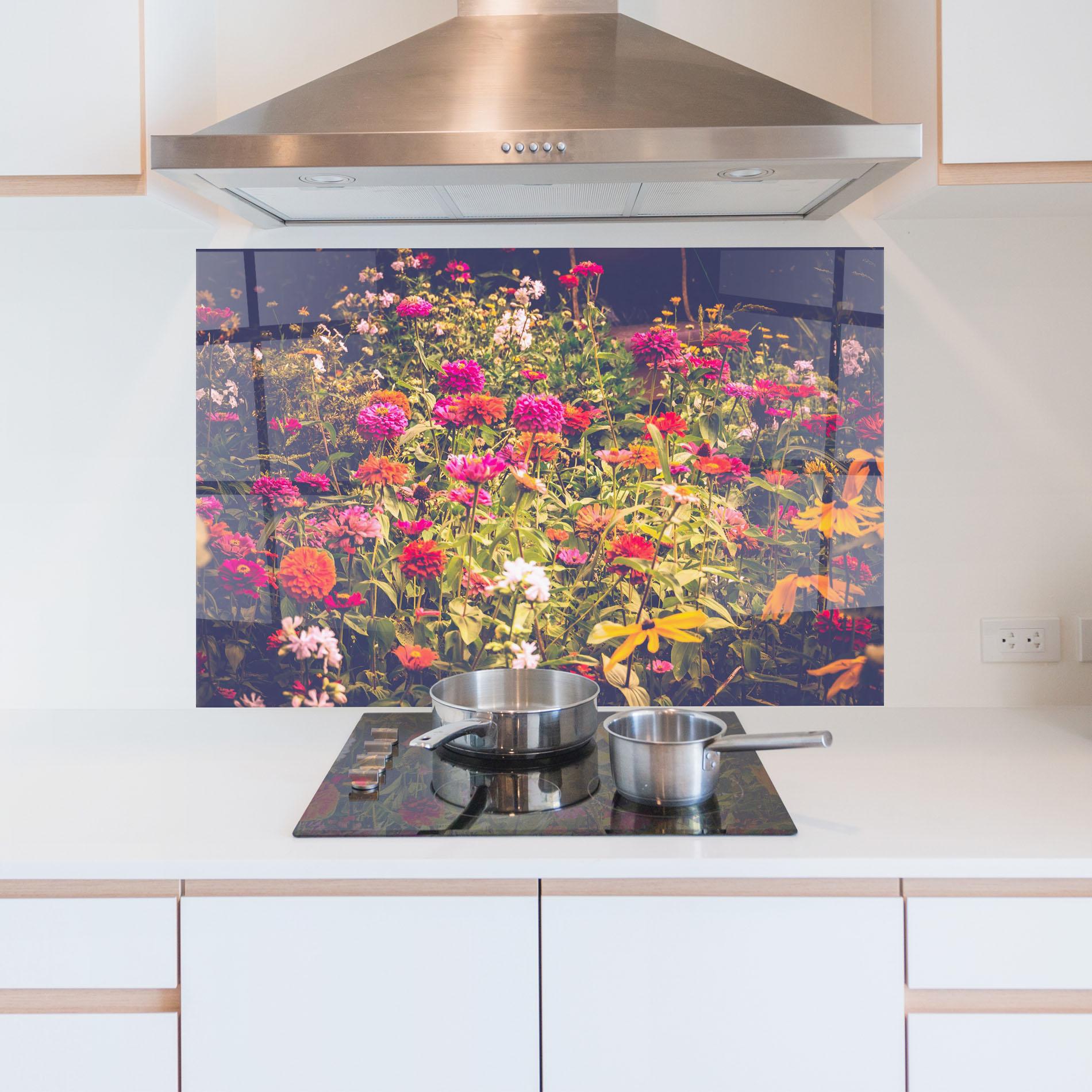 Стъклен панел за кухня Colorful Wild Field mockup 5